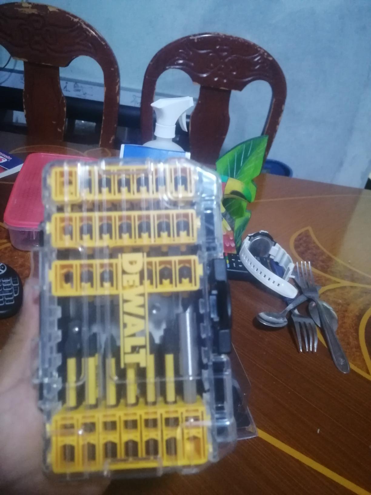 DEWALT Impact Driver, Screwdriver Bit Set, 34-Piece (DW2153) customer photo 1