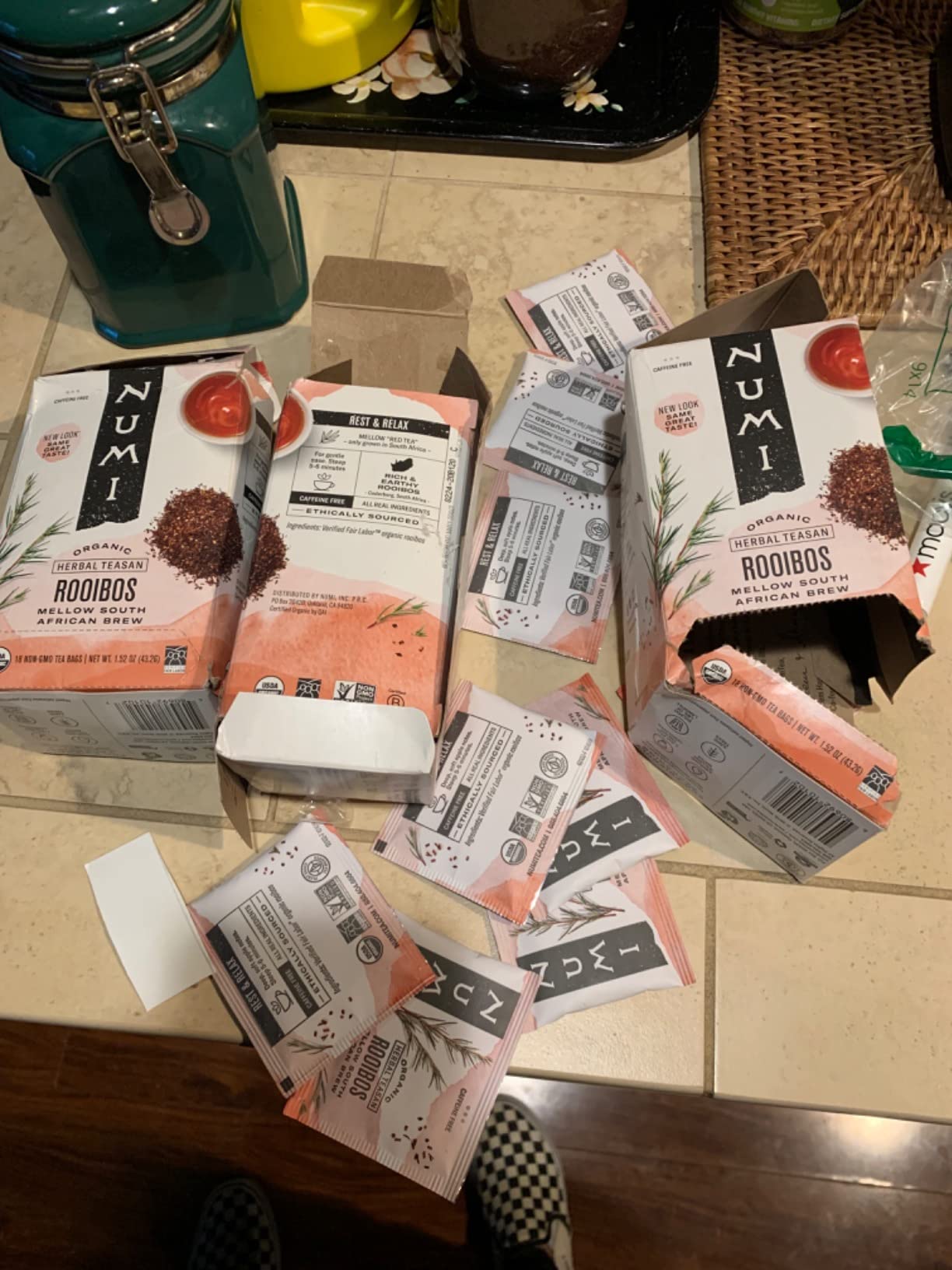 Numi Organic Rooibos Tea, 18 Herbal Tea Bags, Caffeine Free | South African Red Tea with Deep Earthy Vanilla Taste customer photo 2