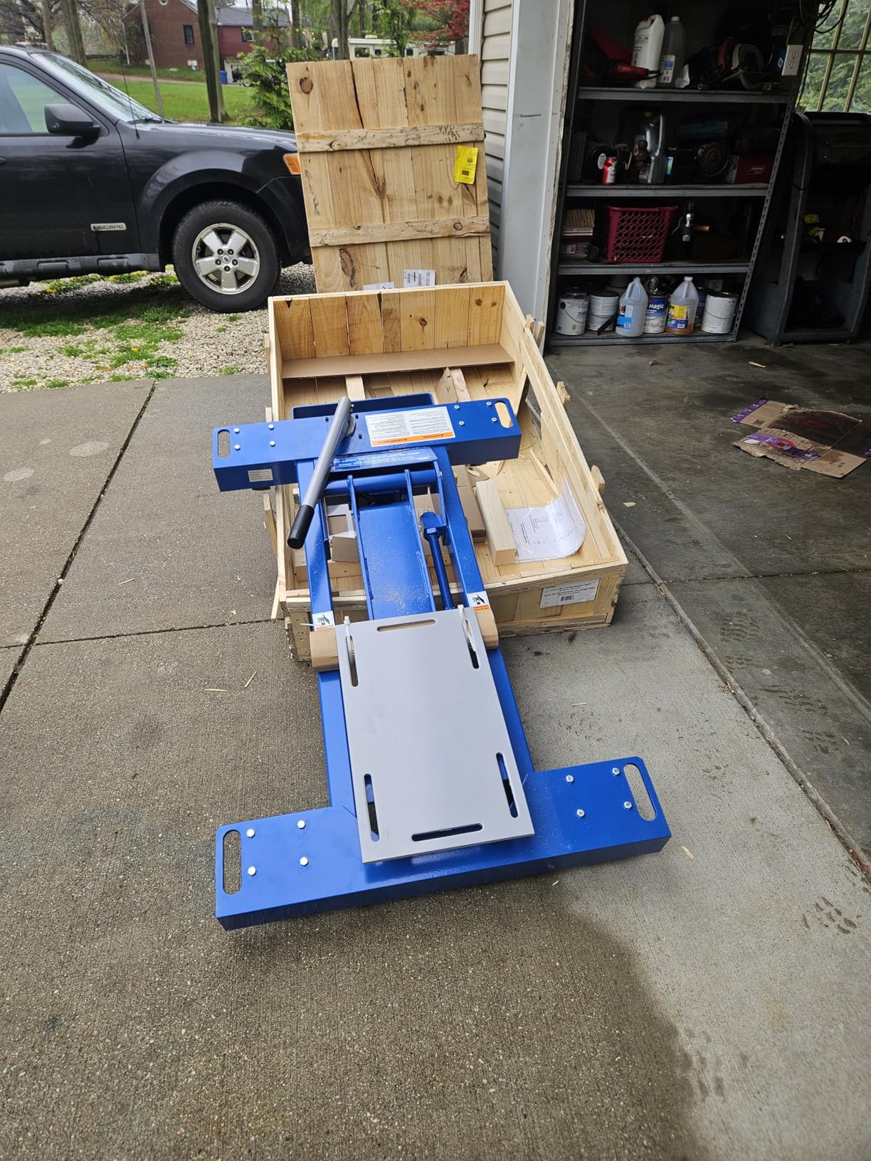 OTC 5019A 2,200 lb. Low-Lift Transmission Jack with Premounted Adapter | Compatible with Popular Eaton Fuller Roadranger Transmissions customer photo 1