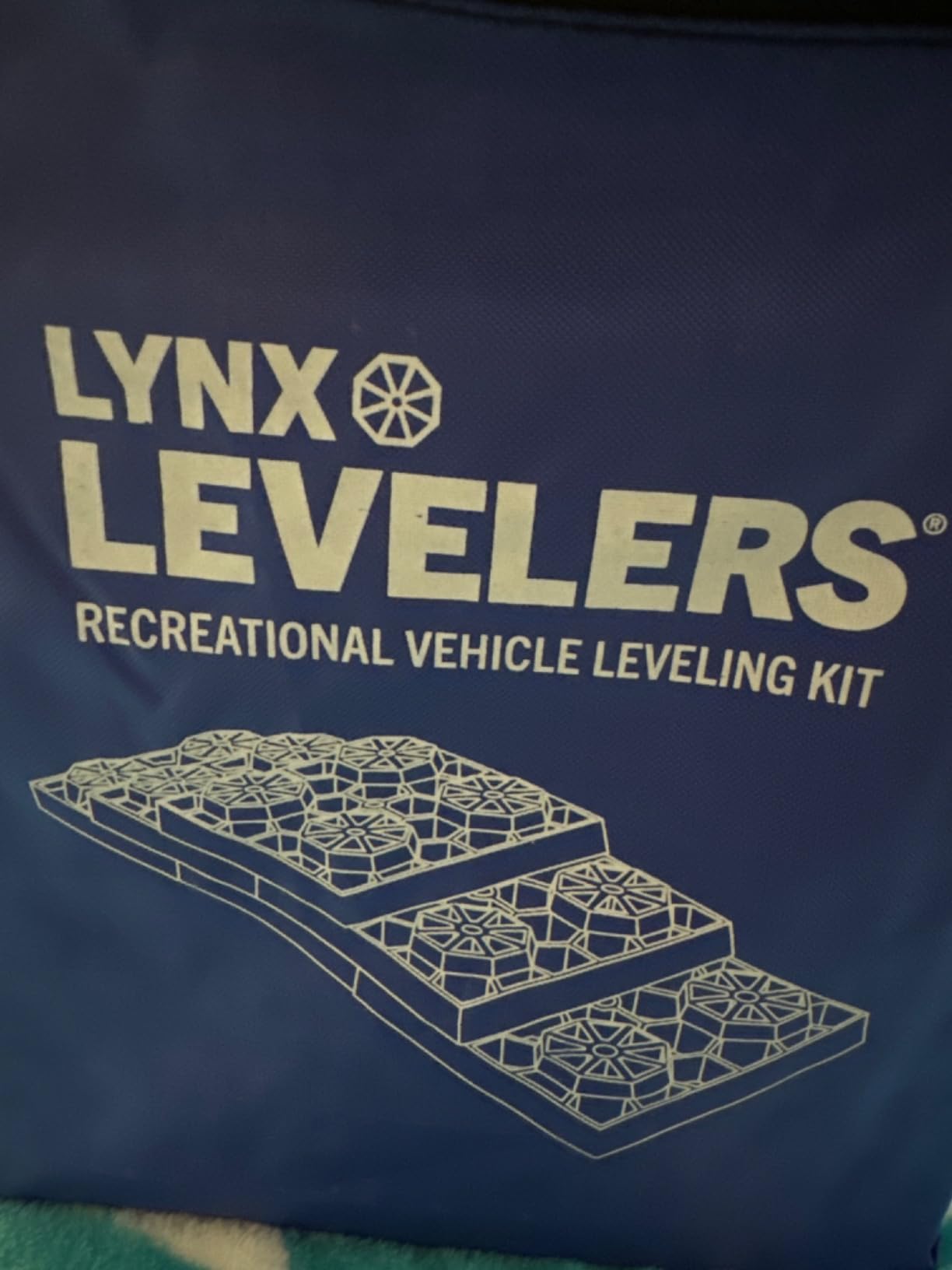 Lynx Levelers 11 Pack Including 1 Lynx Cap Level Top for RV/Trailer/Motorhome/Vanlife Interlocking Leveling Blocks with Storage Bag for Most Leveling and Stabilizing Functions. 00015, Made in USA. customer photo 1