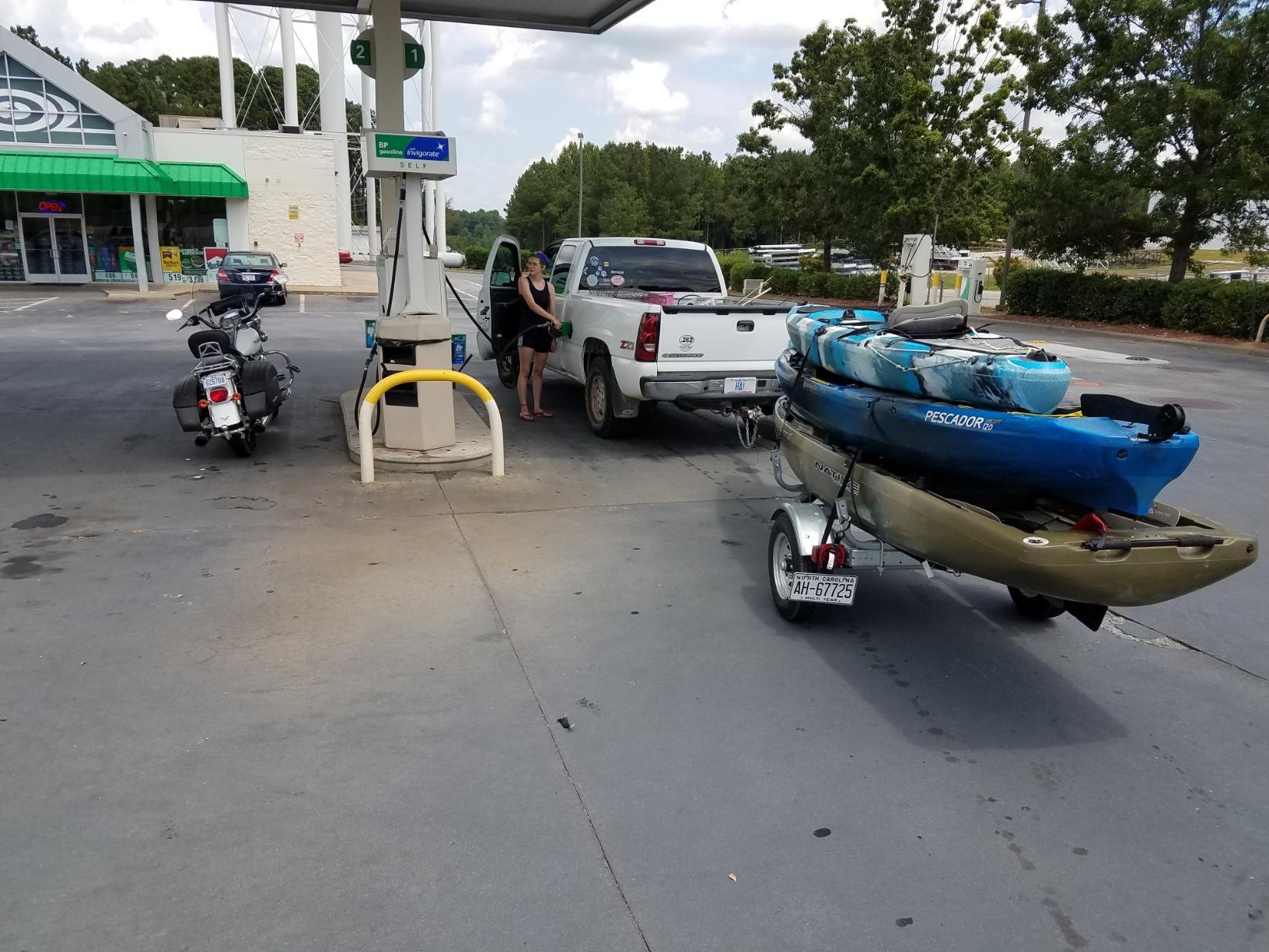 Malone MicroSport 2-Boat MegaWing Kayak Trailer Package customer photo 2