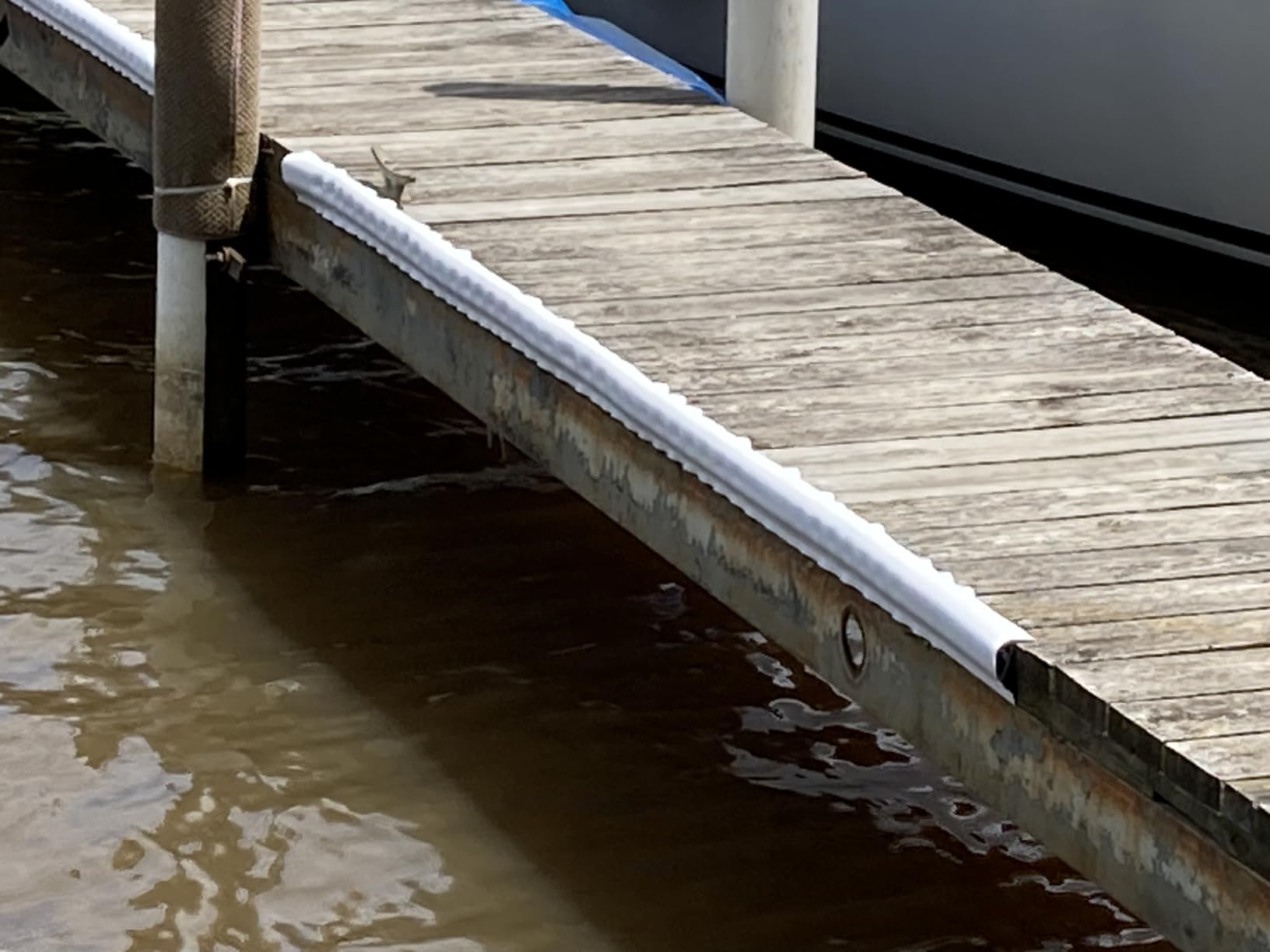Taylor Made Commercial Dock Edging - Commercial Side Guard 10' Coil customer photo 2