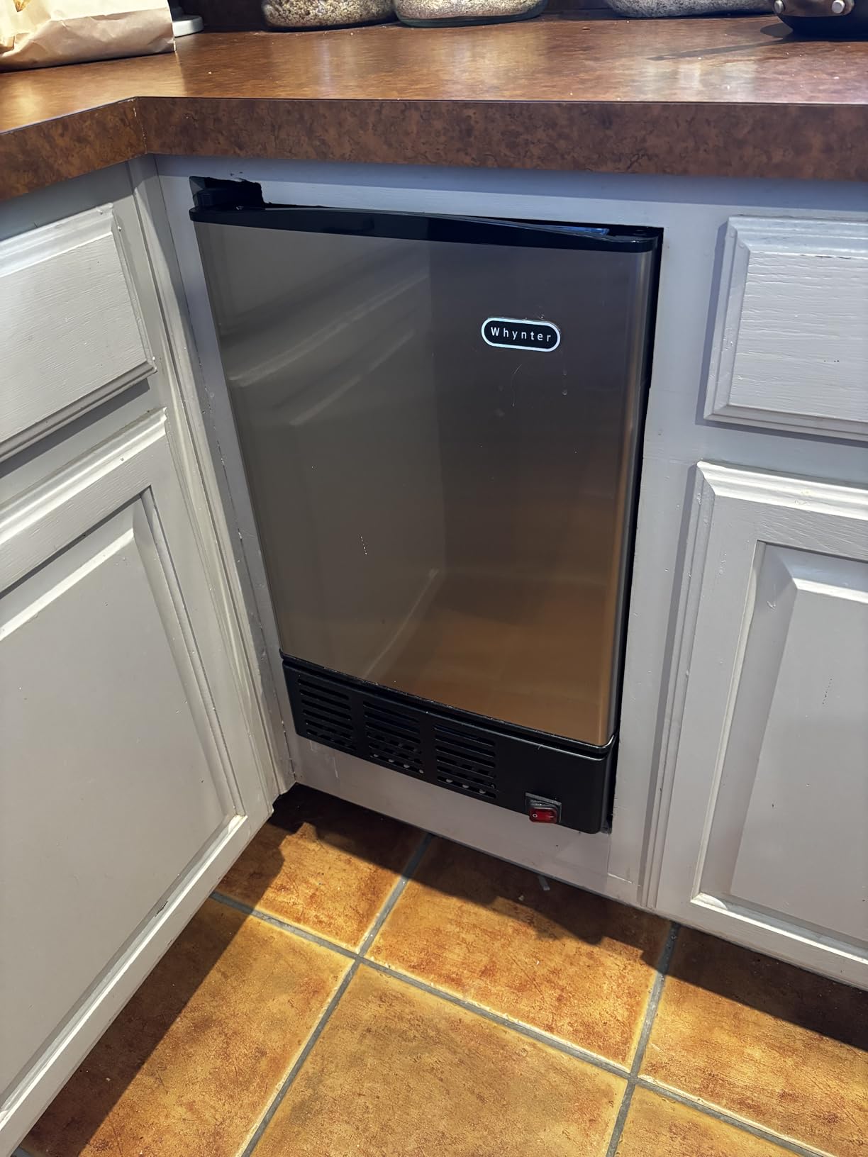 Whynter Built-In Stainless Steel Ice Maker, Undercounter, UIM-155 | Makes up to 12 lbs of Crescent Ice in 24 Hours and Stores 6 lbs, No Drain Required, Auto Shut Off and One Button Operation customer photo 2