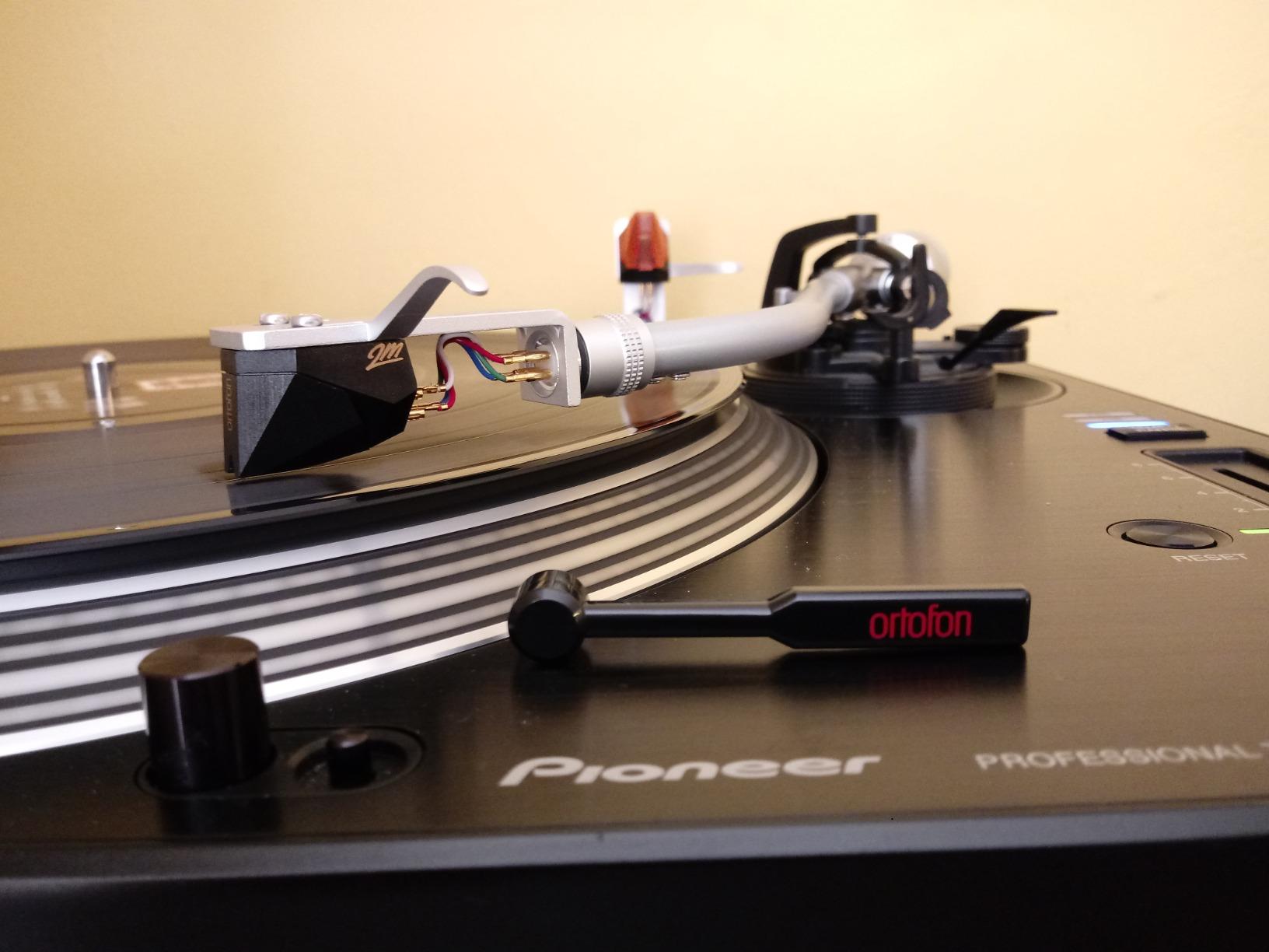 Ortofon 2M Black Moving Magnet Phono Cartridge customer photo 2