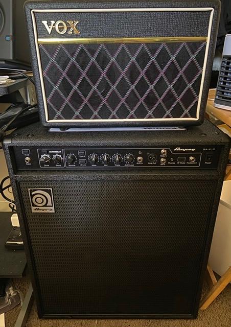 Vox Pathfinder Bass 10 2x5 inch 10 Watt Bass Guitar Amplifier with Headphone Jack customer photo 1