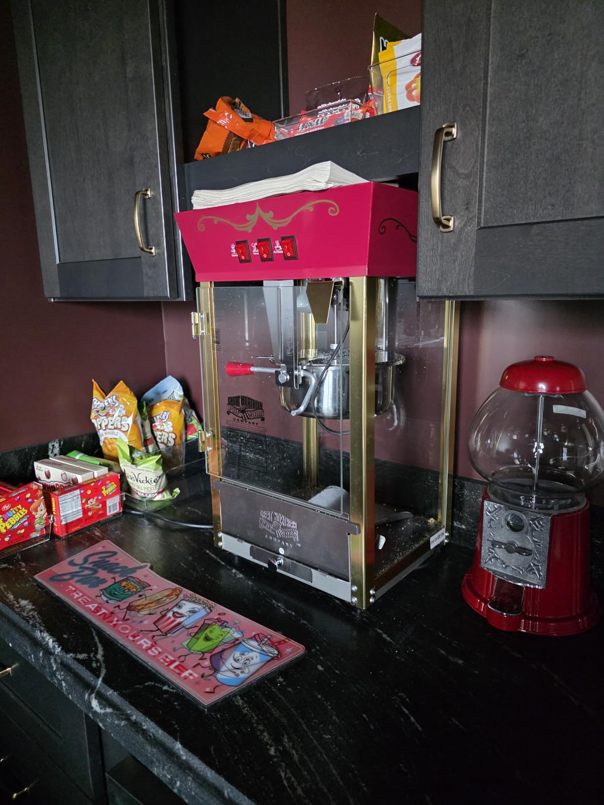 Great Northern Popcorn Matinee 8oz Popcorn Machine, Red | Vintage Style Popcorn Maker Machine with Stainless-Steel Kettle Popper, Reject Kernel Tray, Warming Light, and Accessories customer photo 2