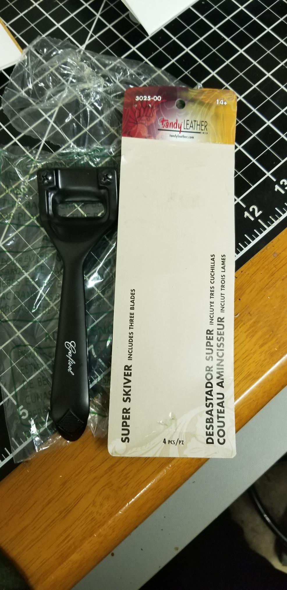Tandy Leather Craftool Super Skiver - Replaceable Blade Design for Smooth Leather Thinning customer photo 2