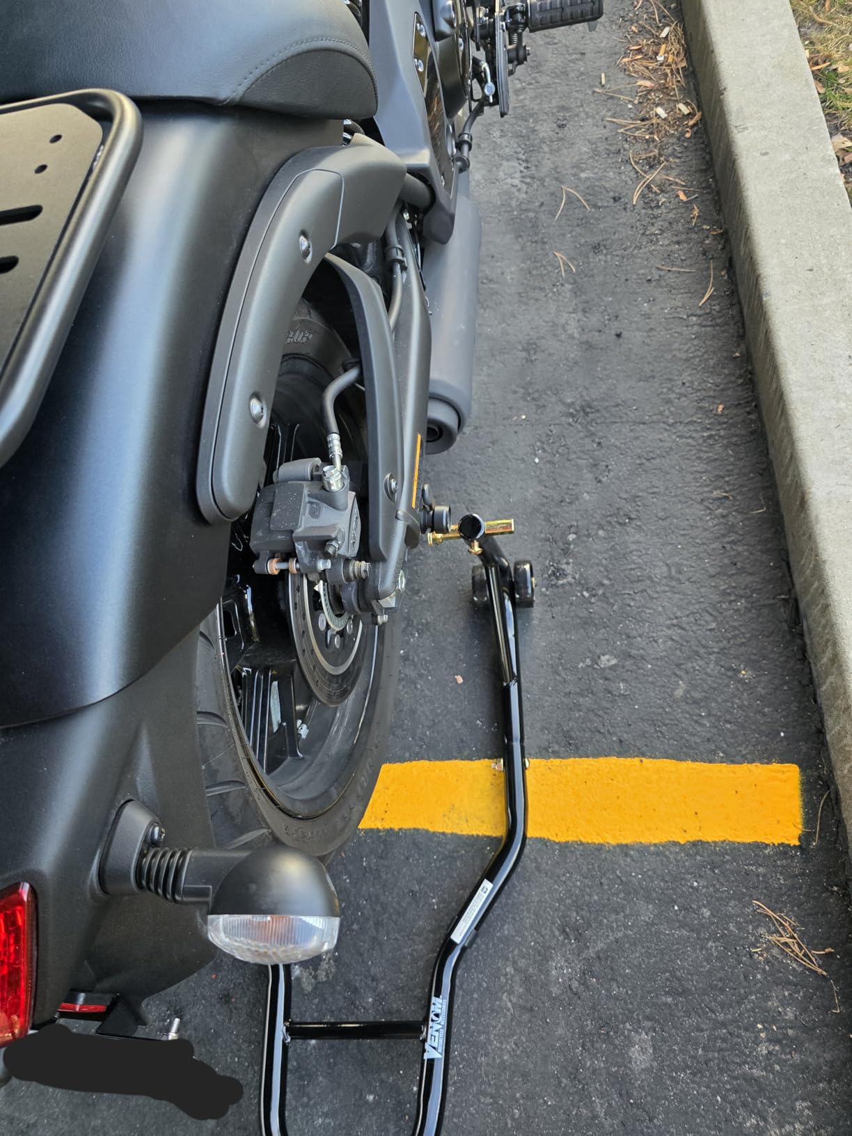 Venom Motorcycle Stand Lift, Front & Rear Combo, Universal Paddock Lift Stand customer photo 2