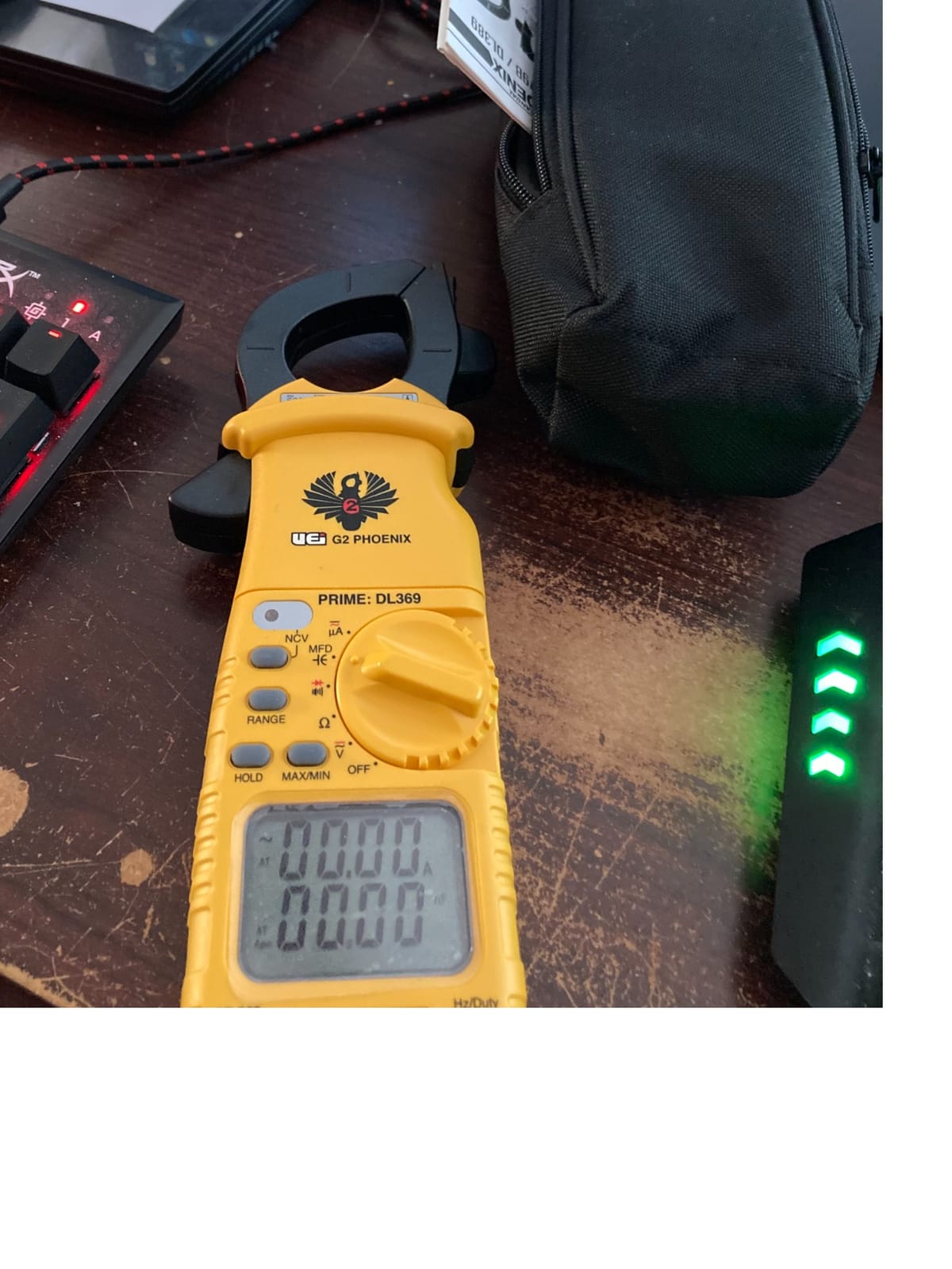 UEi DL369 Digital Clamp Meter HVAC Auto-Ranging 4000 Counts Volt Meter AC Amp Meter Measures AC Current AC/DC Voltage & Microamps Capacitance Resistance Diodes NCV Continuity Tester Live Wire Test customer photo 2