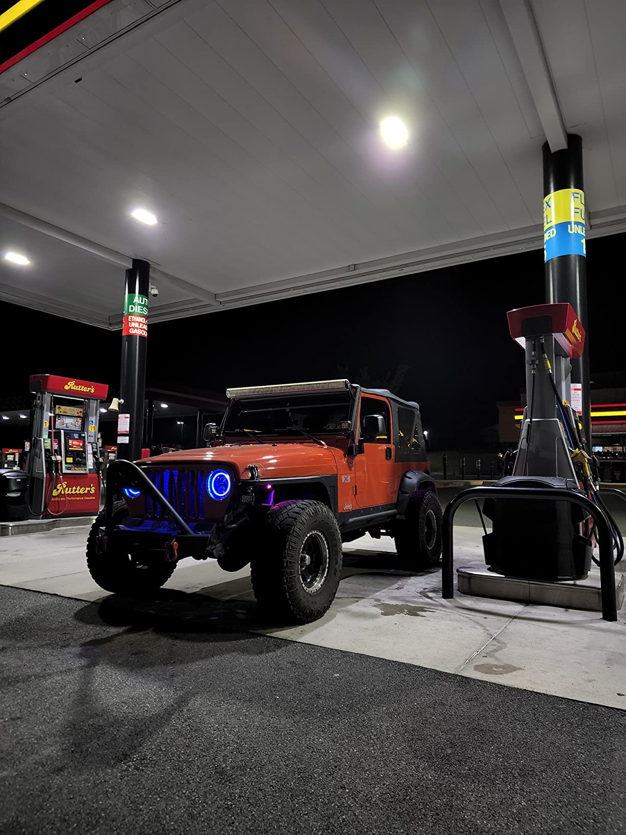 Smittybilt XRC Rock Sliders with Step - Textured Black (97-06 TJ) - SB76871 customer photo 1