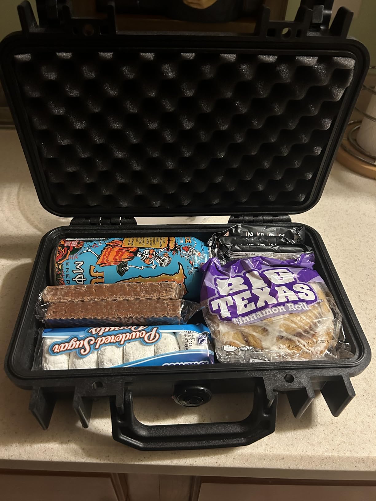 Pelican 1170 Case with Foam (Silver) | Watertight copolymer case with Pick-N-Pluck foam and o-ring seal customer photo 1