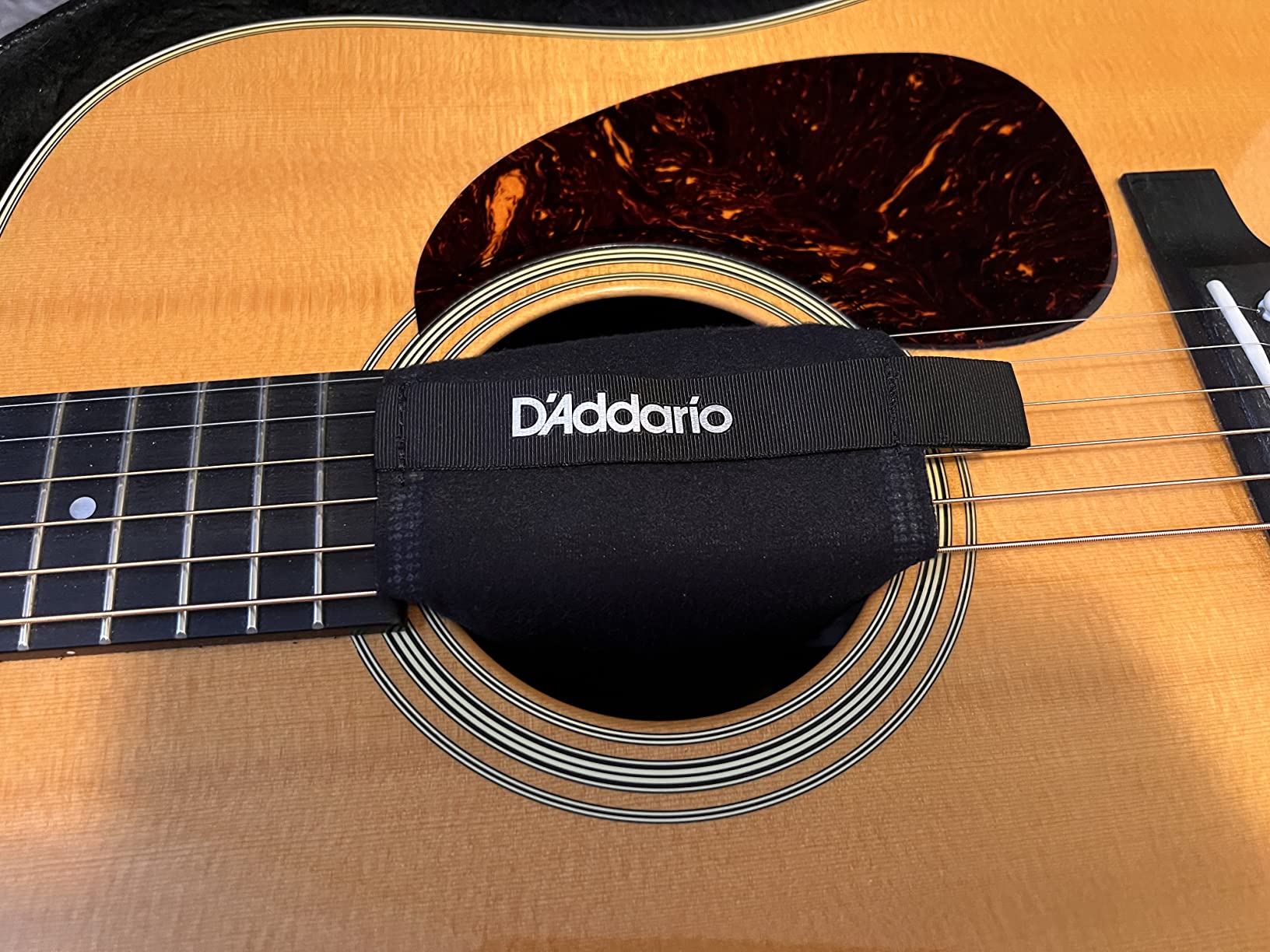 D'Addario Humidipak Guitar Maintain Packets, 3-Pack Case Humidity Control | Two-way guitar humidity control helps prevent cracks and warping while maintaining ideal case moisture balance. customer photo 2