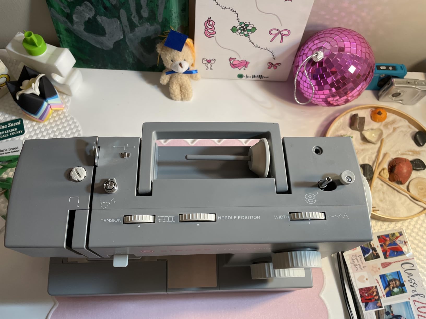 SINGER 4411 Heavy Duty Sewing Machine, 11 Built-in Stitches, 50% More Power for Denim and Canvas, Metal Frame, 1100 Stitches/Min customer photo 1