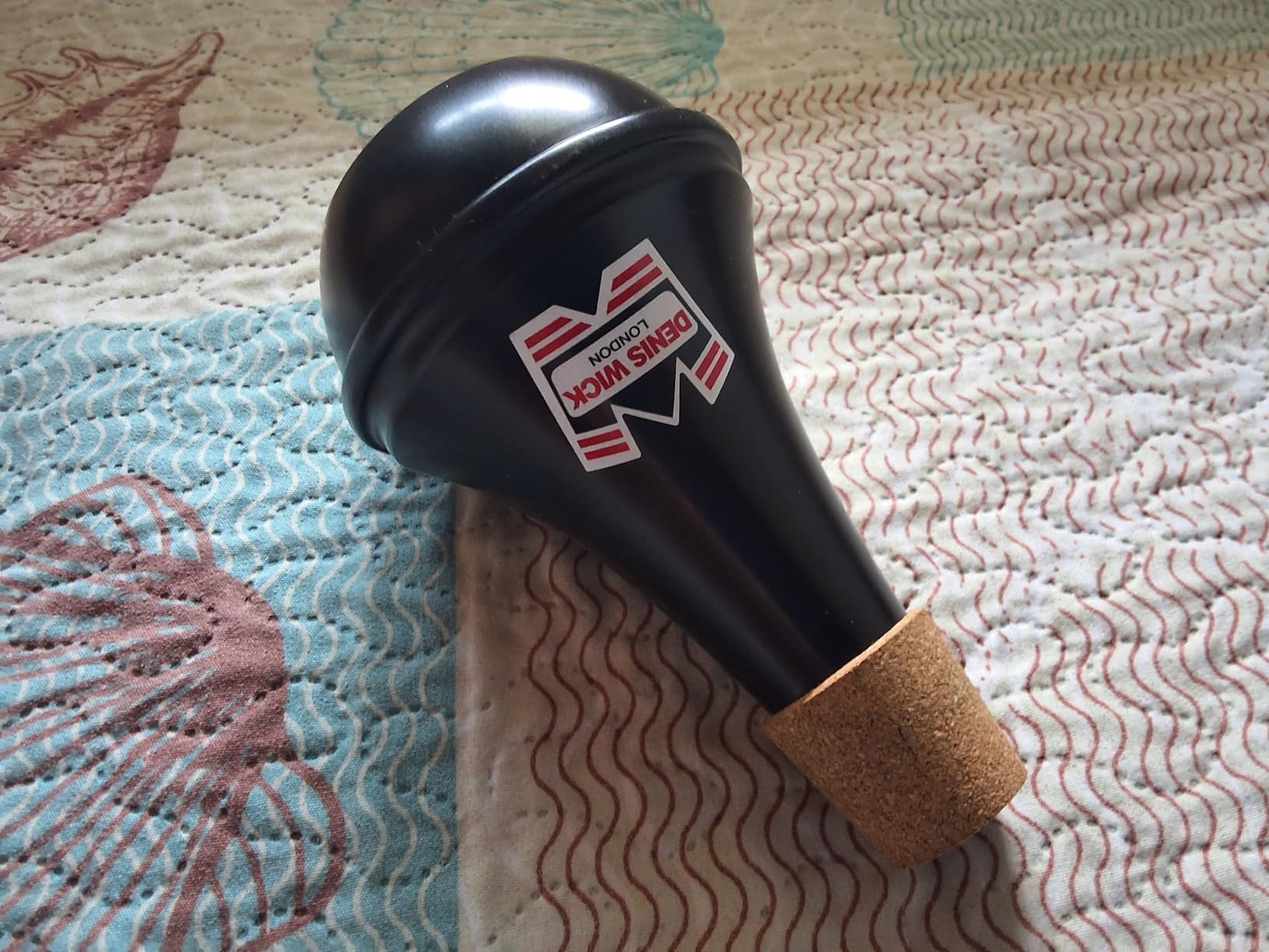 Denis Wick Practice Mute for Trumpet or Cornet, 5526 - Hand-Spun Aluminum Mute with Natural Cork customer photo 1