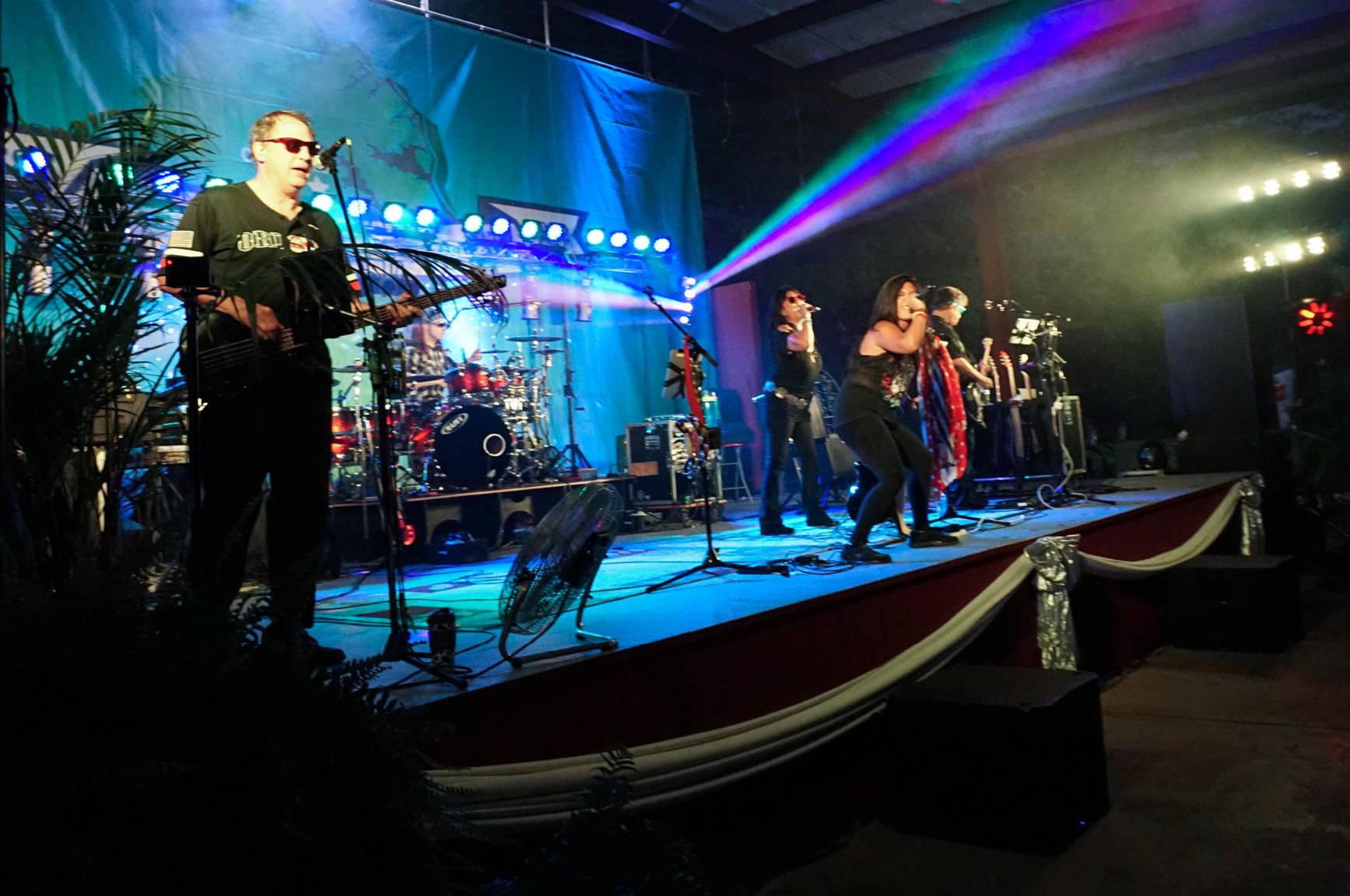 CHAUVET DJ Hurricane Haze 2 Water-Based Haze Machine customer photo 1