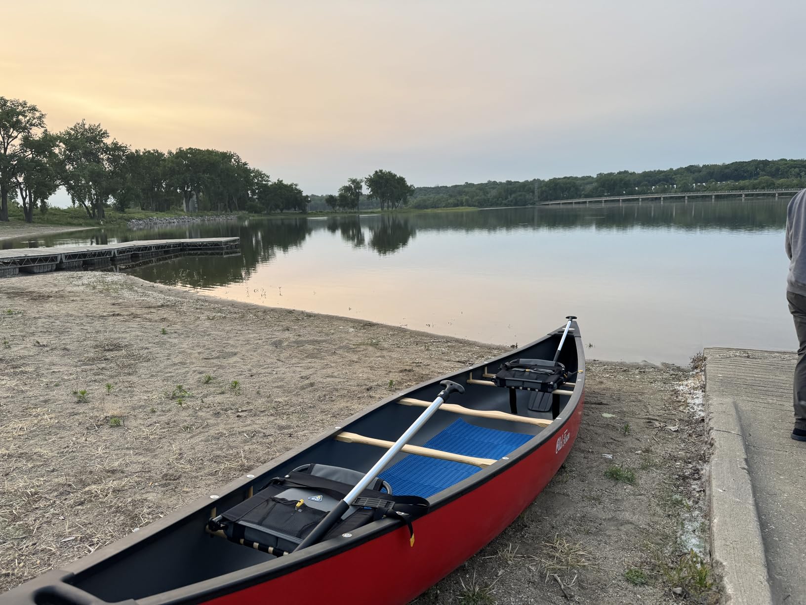 Attwood Wooden Canoe Paddle, Ergonomic Grip, Premium Wood Construction, Protective Finish customer photo 1