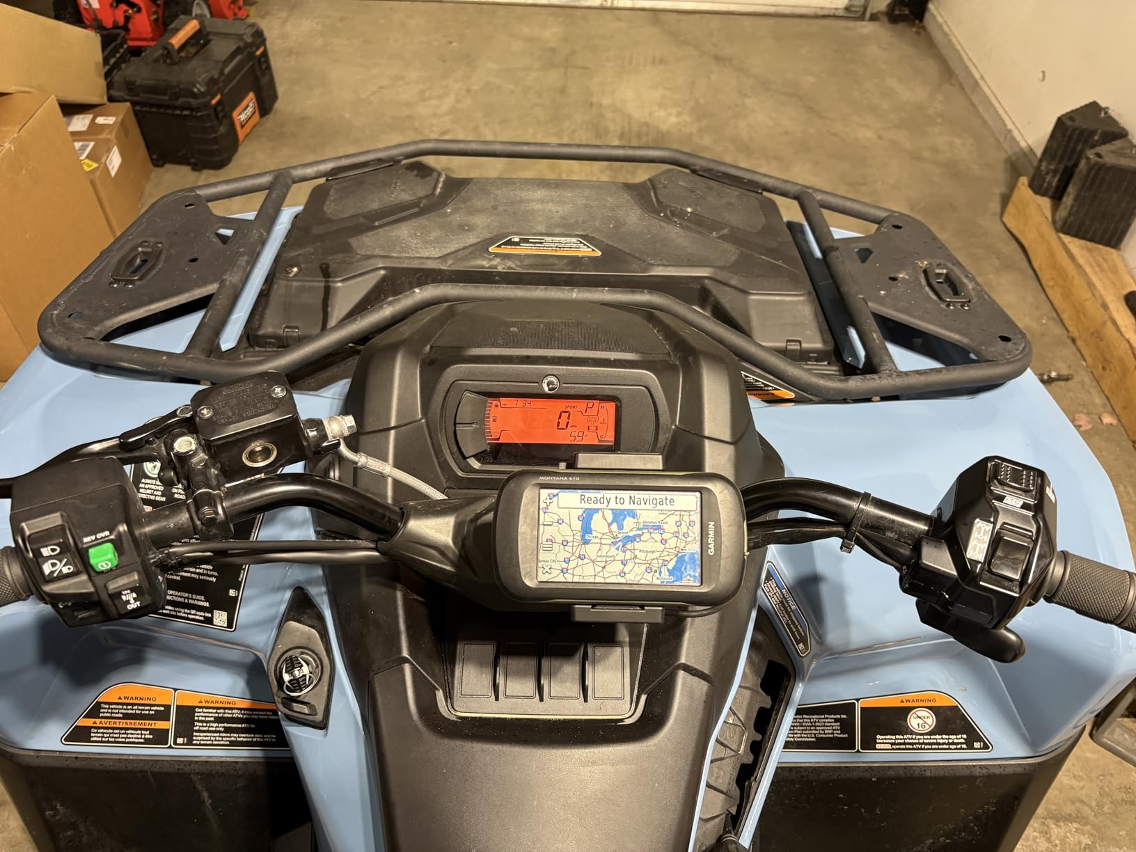 Garmin AMPS Rugged Mount with Audio and Power for Montana 600 Series (010-11654-01) customer photo 1