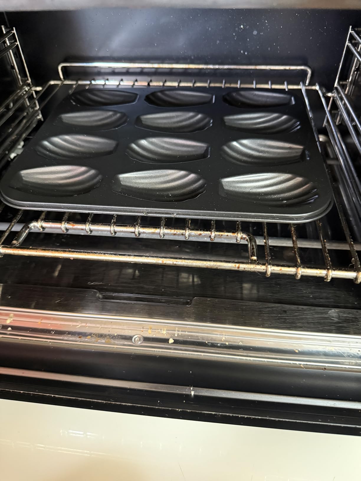 IBILI Madeleine Pan - 12-Cup Non-Stick French Bakeware, Carbon Steel, Made in Spain customer photo 2