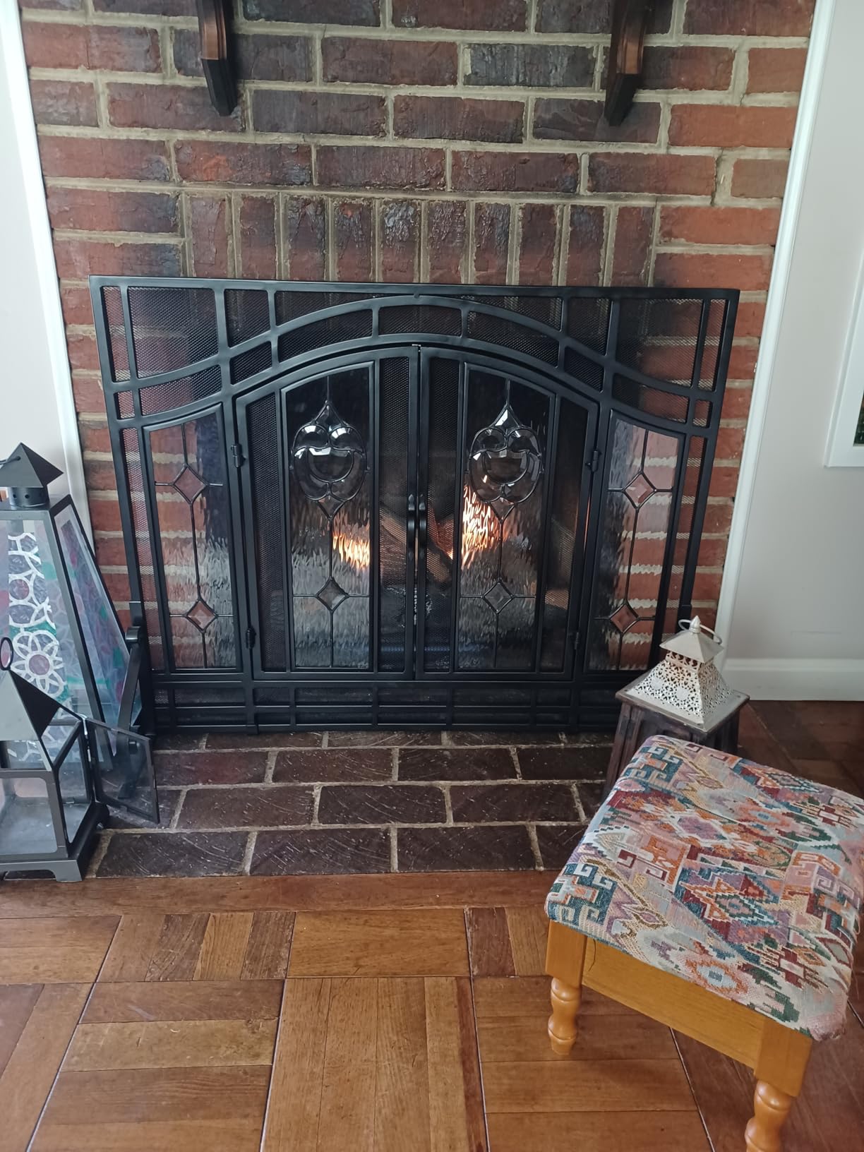Plow & Hearth Metal Fireplace Screen Glass Floral Black | 38