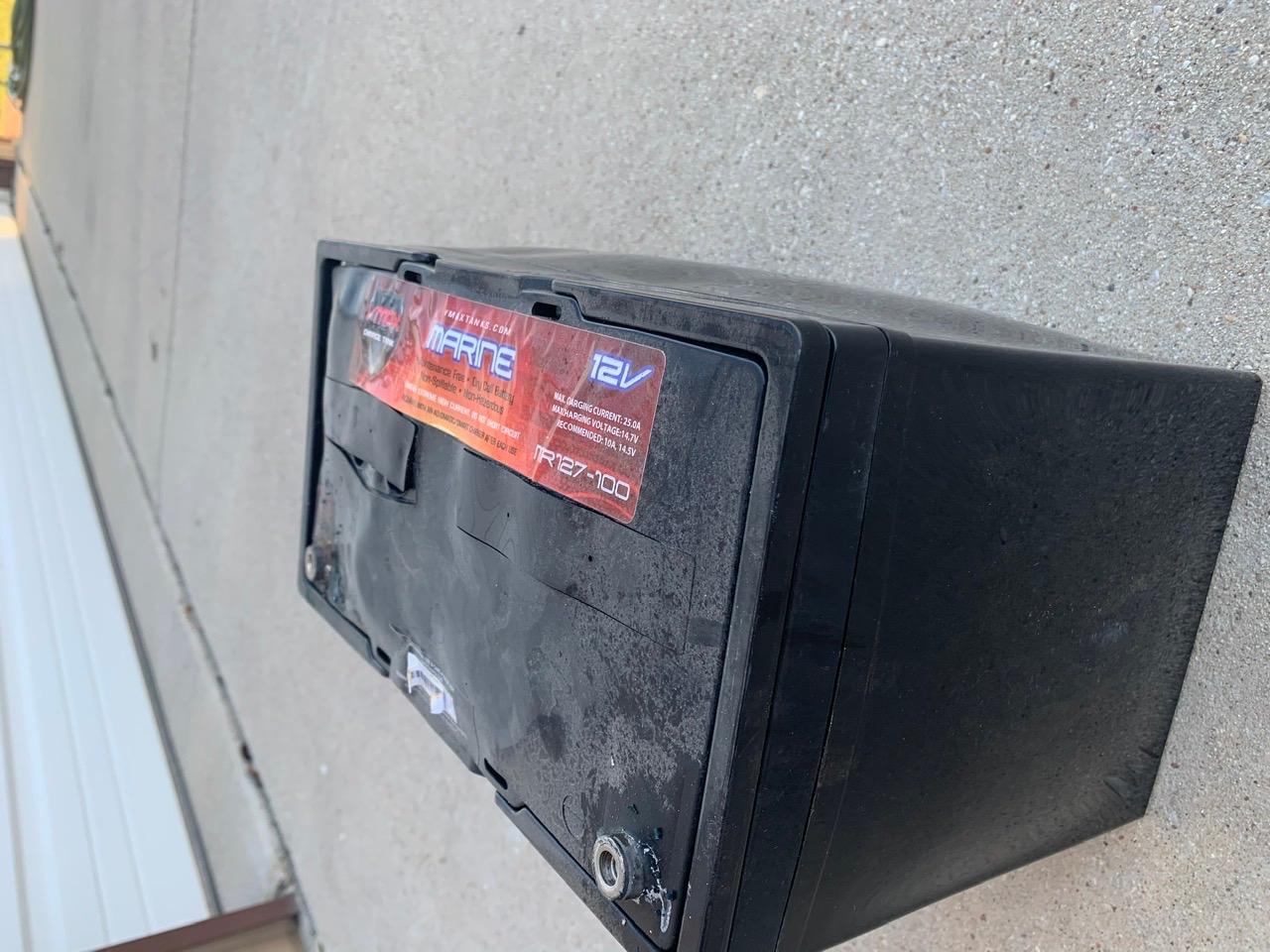 VMAX MR127 12 Volt 100Ah AGM Deep Cycle Maintenance Free Battery compatible with boats and 40-100lb, minnkota, cobra, sevylor and other trolling motor (GROUP 27 Marine Deep Cycle AGM Battery) customer photo 2