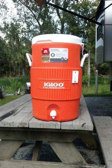 Igloo 2 Gallon Portable Sports Cooler Water Beverage Dispenser, Insulated Cooler Dispenser, Majestic Blue customer photo 2