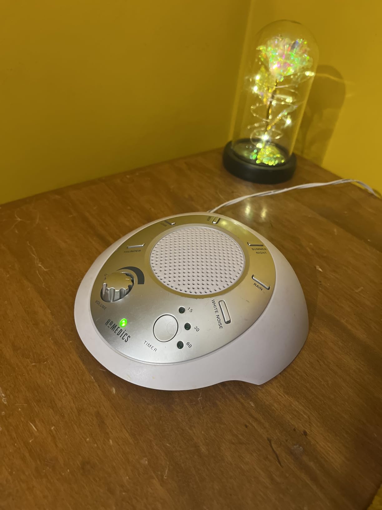 Homedics SoundSleep White Noise Sound Machine, Silver, Small Travel Size with 6 Relaxing Nature Sounds, Portable Therapy for Home, Office, Nursery, Auto-Off Timer customer photo 2