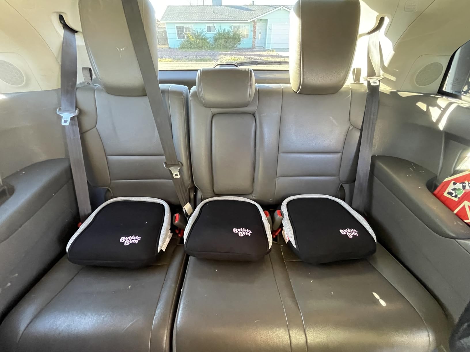 BubbleBum Inflatable Booster Car Seat - Foldable, Lightweight, Backless Travel Booster customer photo 2