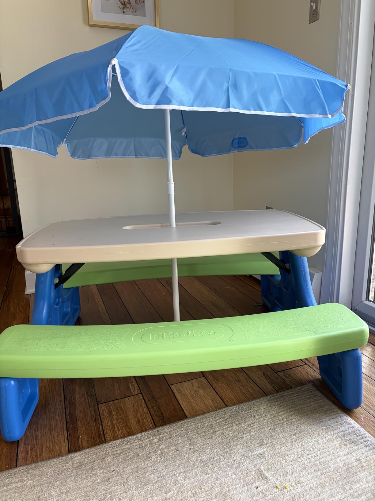 Little Tikes Easy Store Picnic Table with Umbrella, Multi Color, 42.00''L x 38.00''W x 19.75''H customer photo 1