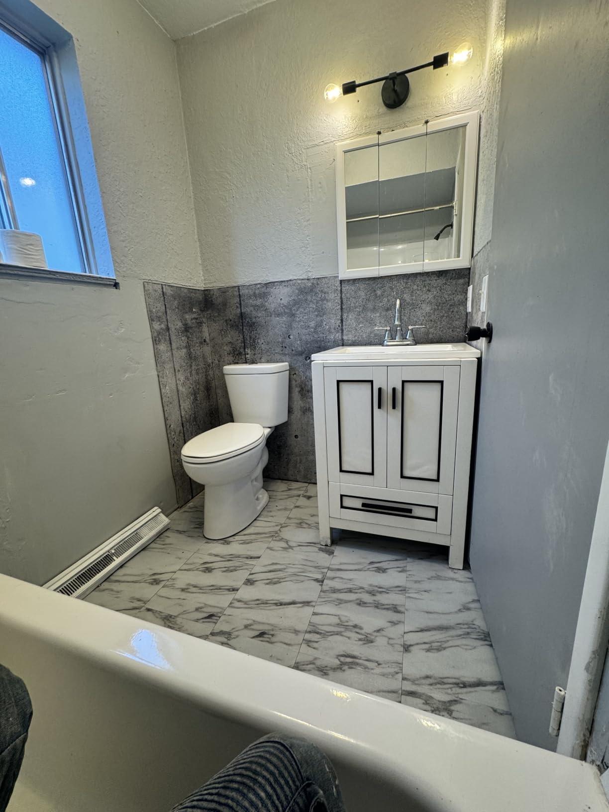 Nexus Self Adhesive 12-Inch Vinyl Floor Tiles, 20 Tiles, 12 x 12 in customer photo 1