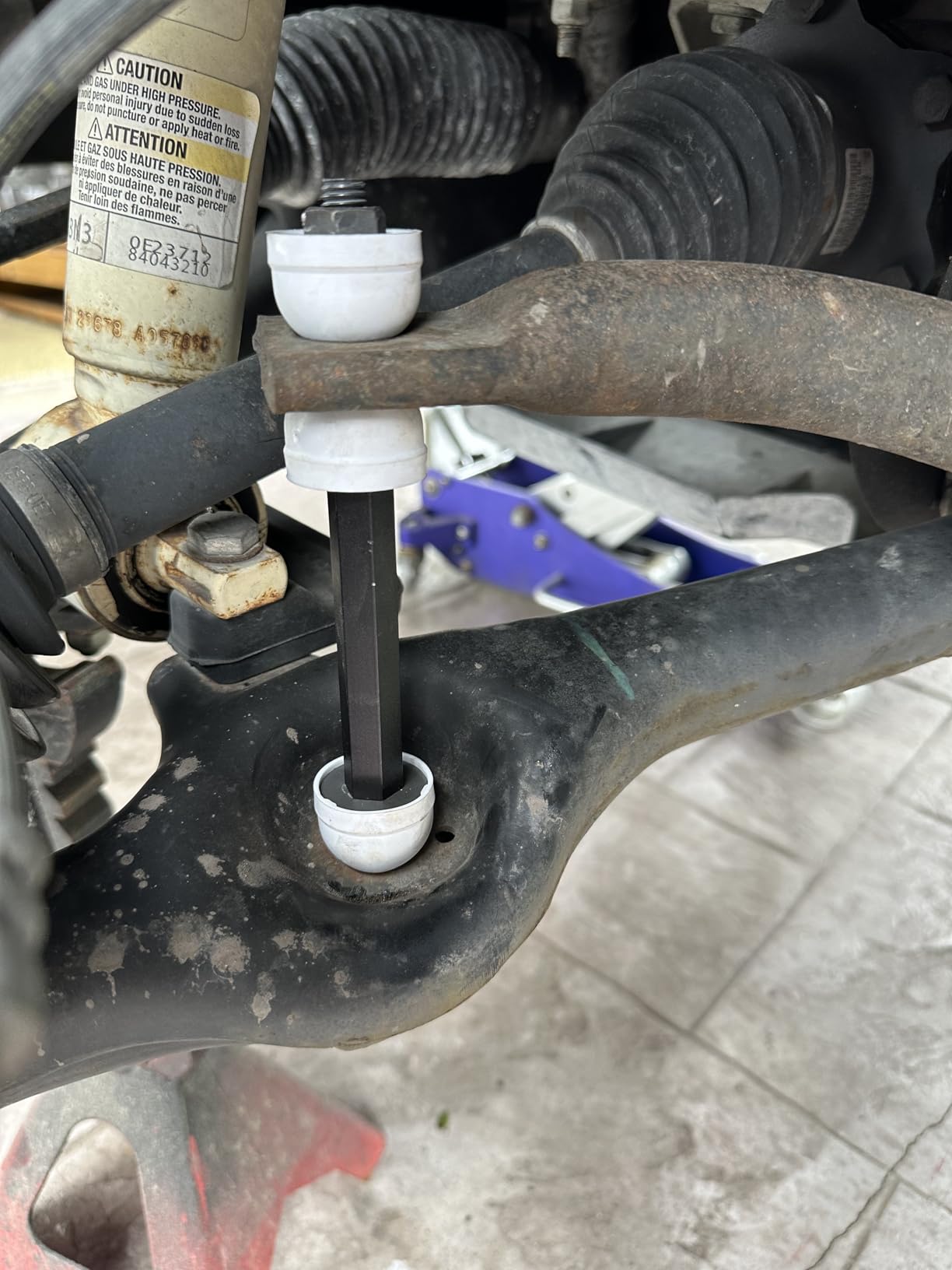 DRiV MOOG Suspension Stabilizer Bar Link Kit - K700538 - High-Strength, Wear-Resistant Bar Links for Chevrolet Silverado 1500 - Easy to Install - Hassle-Free DIY Replacements customer photo 1