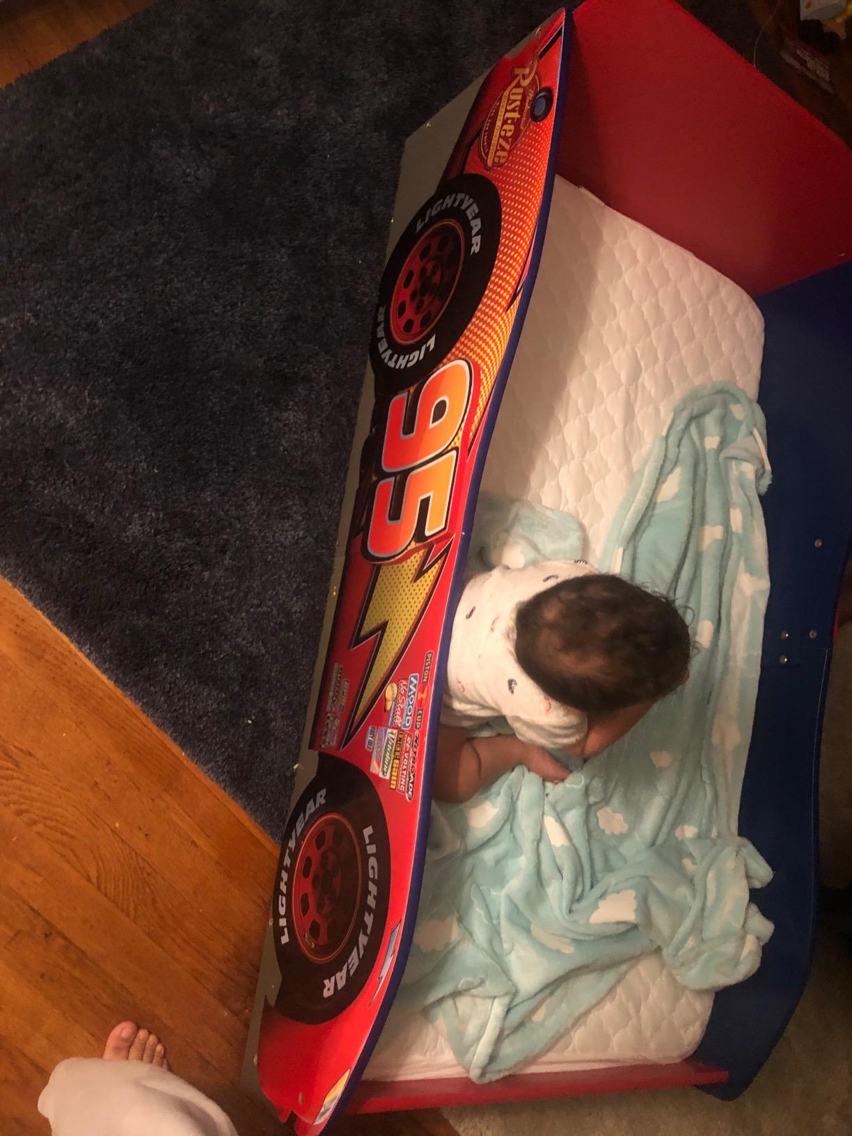 Delta Children Disney/Pixar Cars Wood Toddler Bed customer photo 1