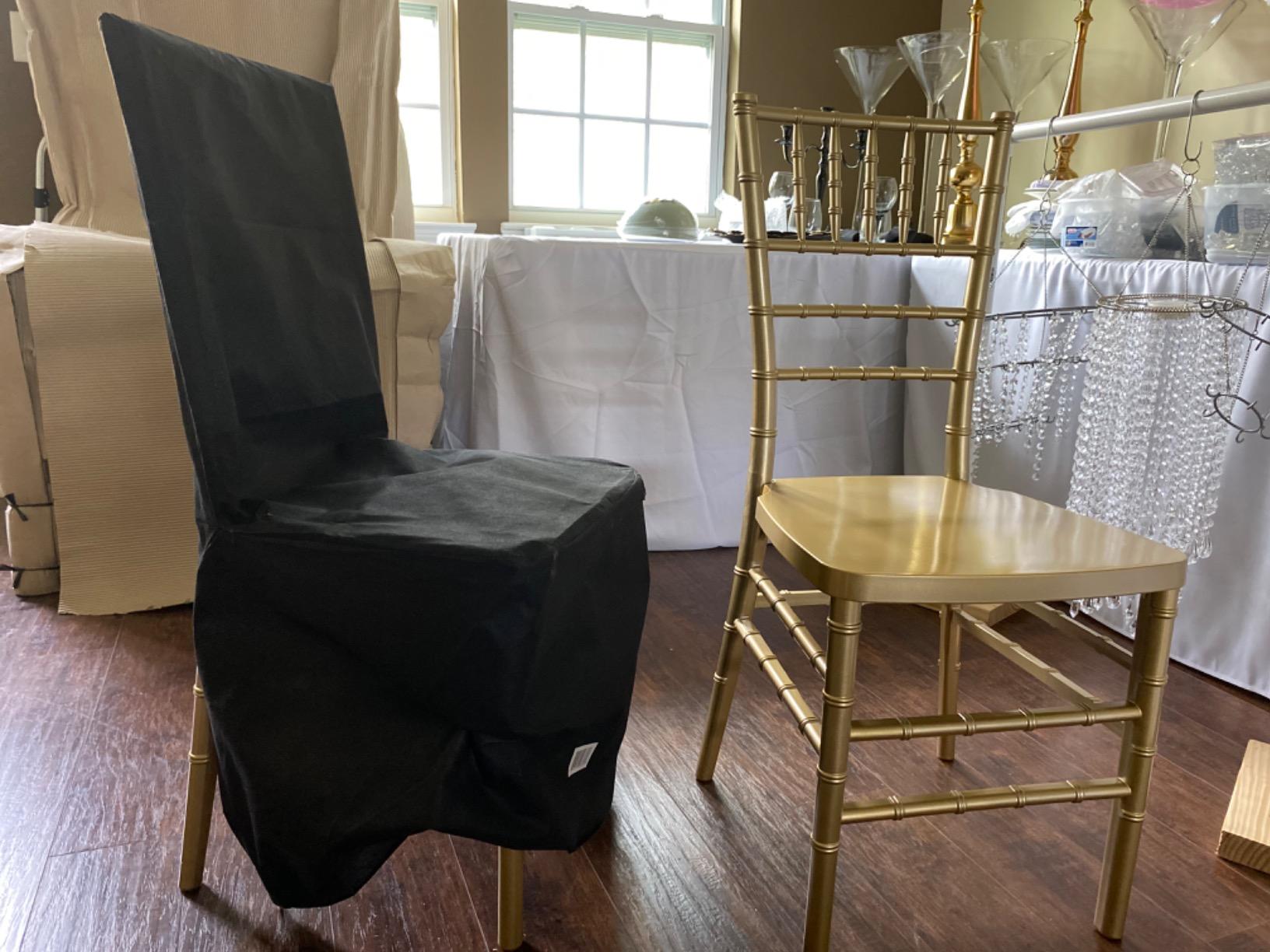 Flash Furniture Hercules Resin Stacking Chiavari Chair, Gold | Commercial Grade, Event and Banquet Chair customer photo 1