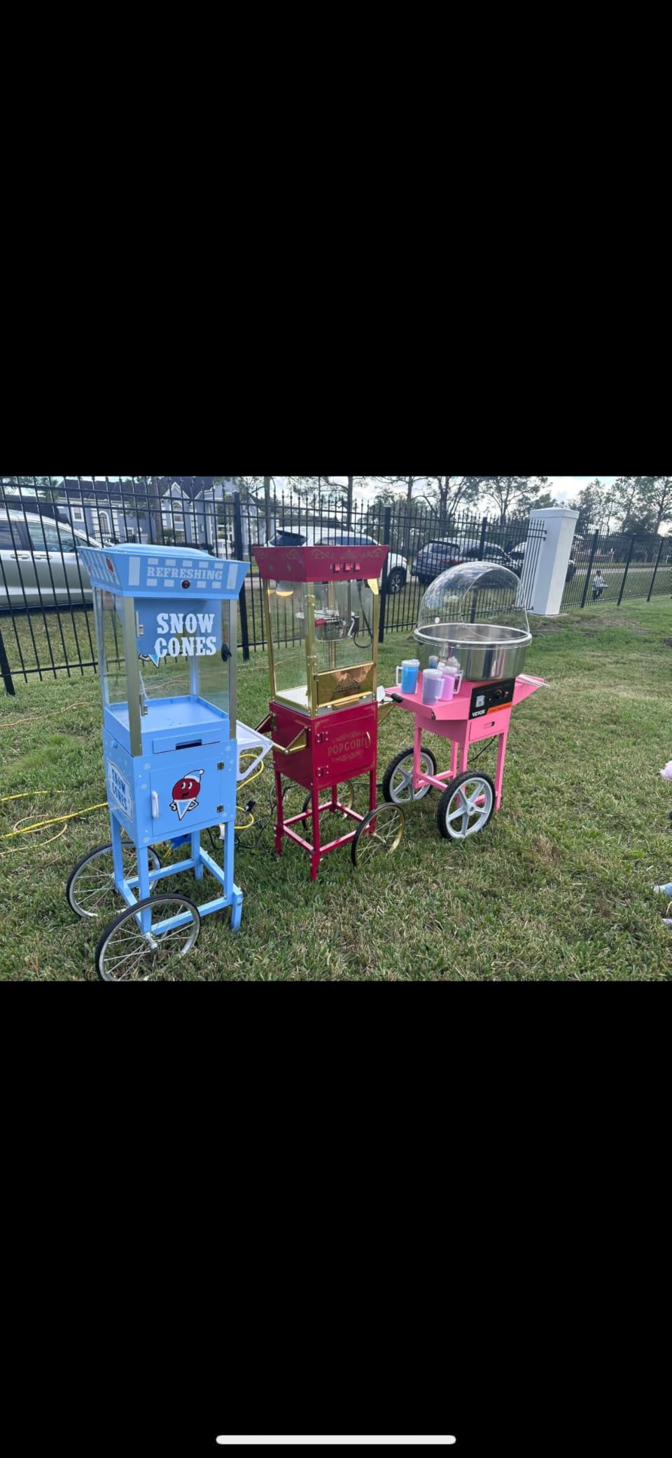 Nostalgia Snow Cone Shaved Ice Machine - Retro Cart Slushie Machine Makes 48 Icy Treats - Includes Metal Scoop, Storage Compartment, Wheels for Easy Mobility - White, Blue customer photo 1