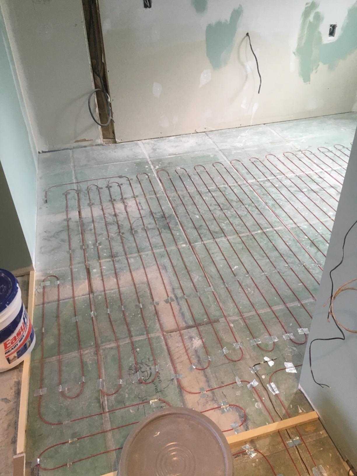 60 sqft Heatwave Electric Floor Heating Kit with Thermostat | Heated floor system for bathrooms & kitchens | Programmable GFCI thermostat with sensor | 110/120 volts & 720 watts customer photo 2
