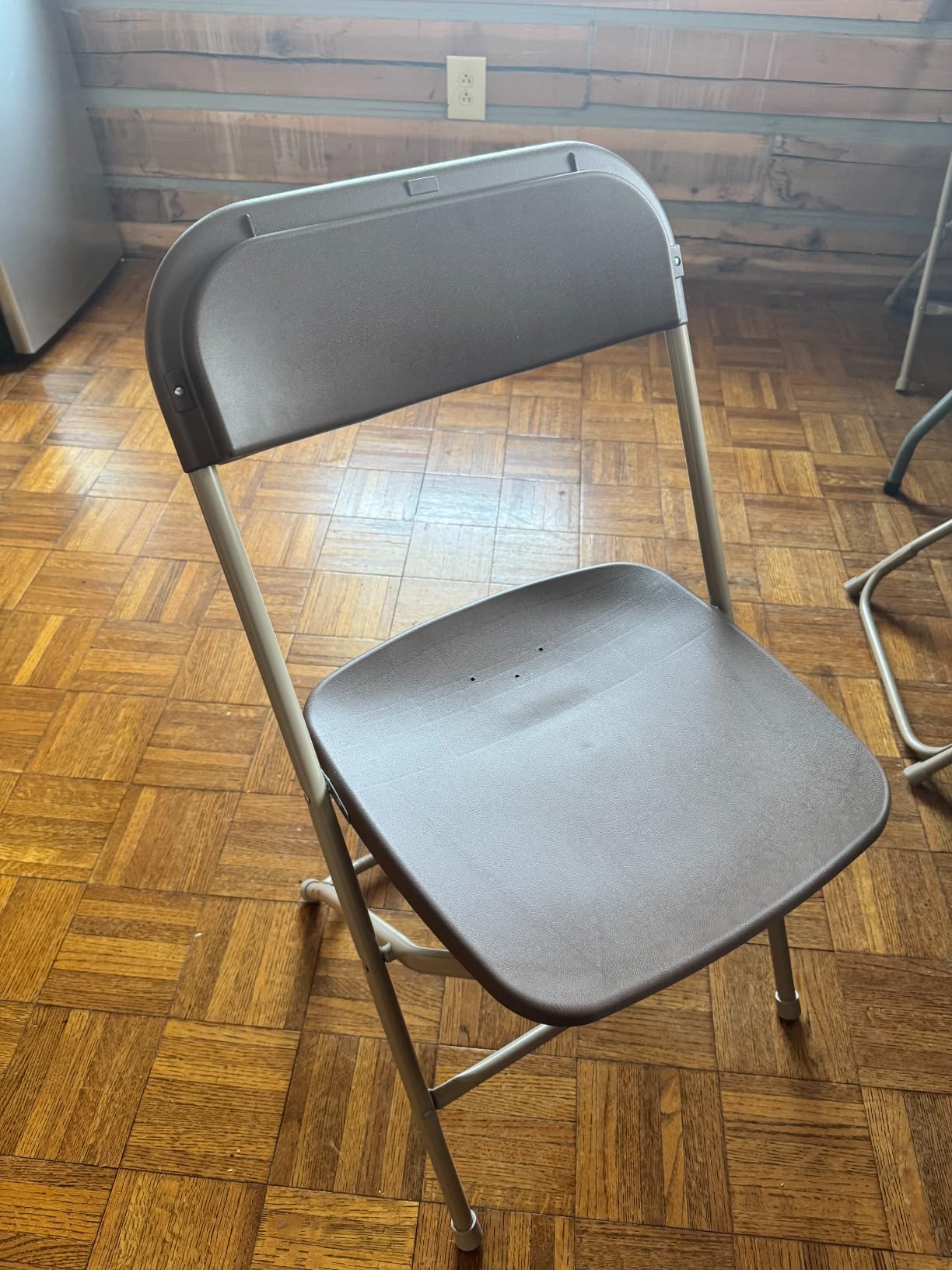 Flash Furniture Hercules Plastic Folding Event Chair, White, 10-Pack customer photo 1