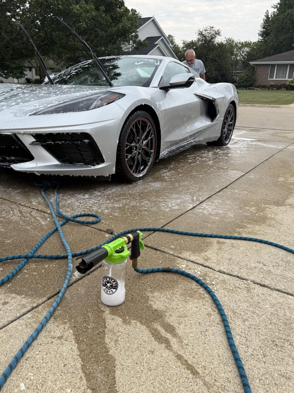 Chemical Guys TORQ Foam Blaster 6 - Foam Cannon Garden Hose Attachment, Easy to Use, Sprays Thick Suds for Safe Washing Trucks, SUVs, Motorcycles, RVs, and Other Vehicles customer photo 1
