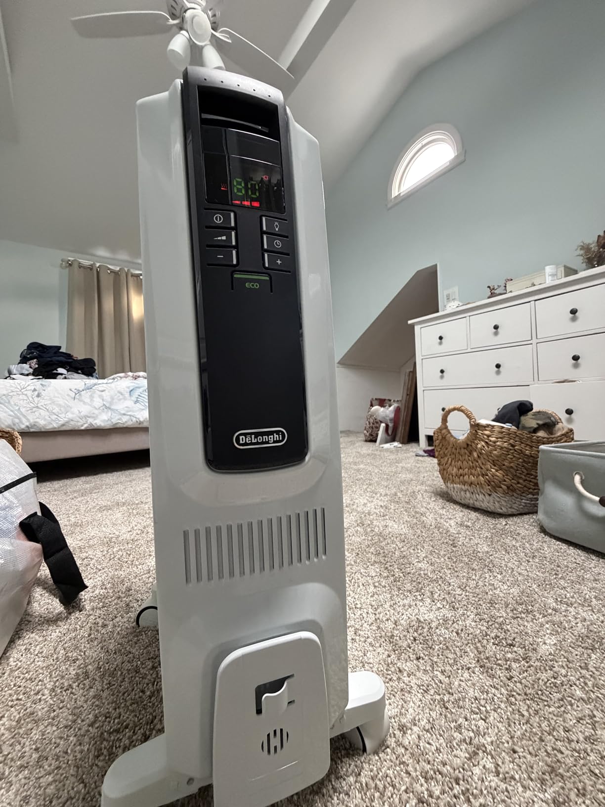 De'Longhi Dragon Digital Oil Filled Radiator Heater, 1500W Electric Space Heater, programmable timer, Energy Saving, TRD40615E customer photo 1