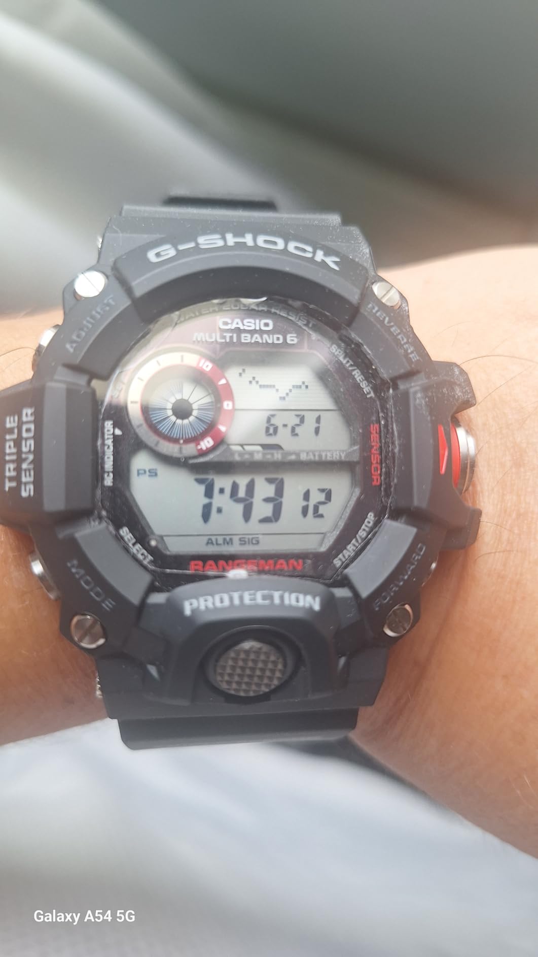 Casio G-Shock Rangeman GW-9400 Solar Atomic Multi-Band 6 Pilot/Tactical Watch, 200M Water Resistant, Triple Sensor customer photo 2