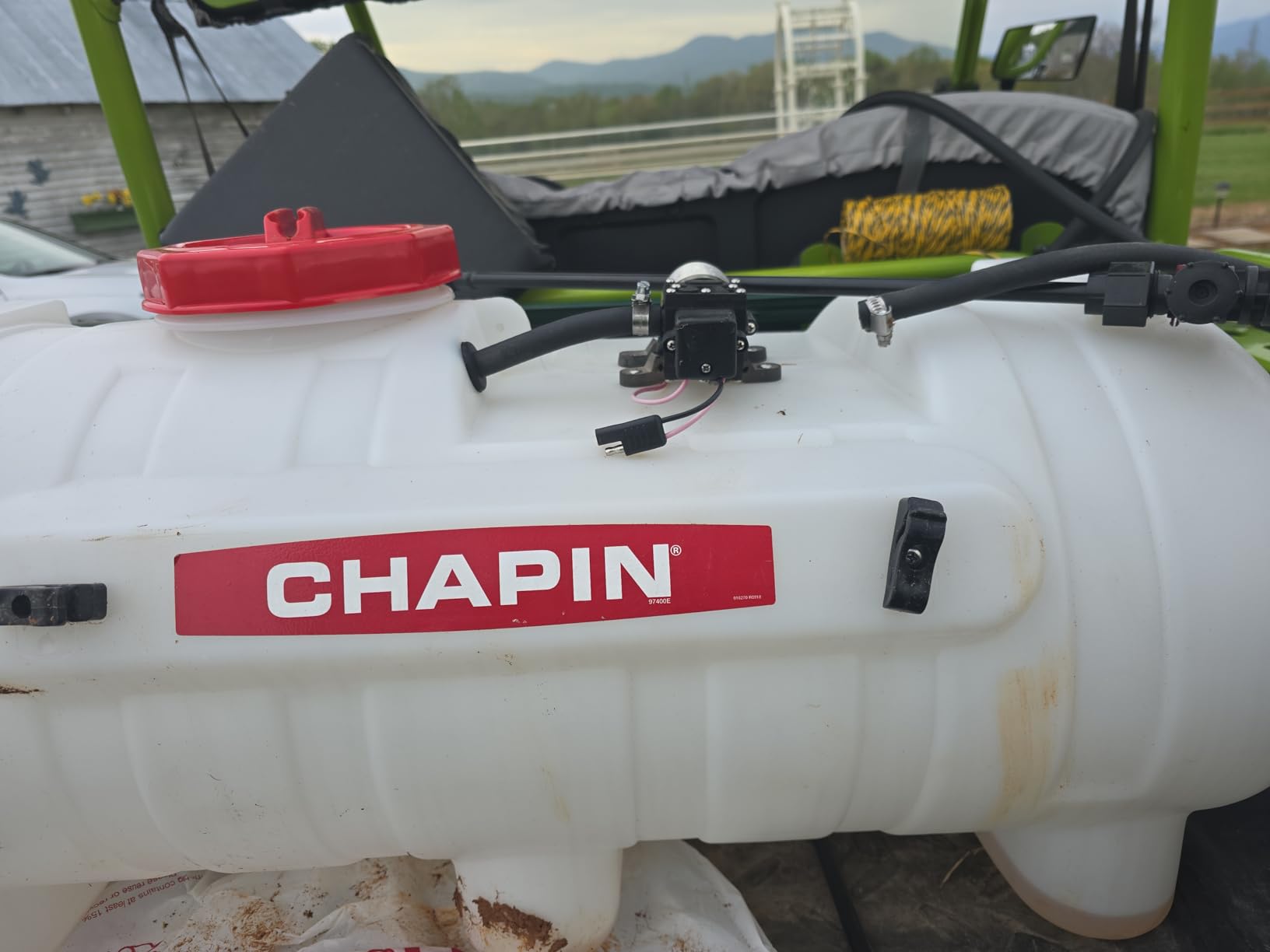 Chapin 97400E Made in the USA 25 Gallon ATV/UTV 12 Volt Mounted Spot Sprayer With 5 Inch Wide Mouth, High Performing 12 V Diaphragm Pump and Filtration System and 18 Inch Spray Wand, Translucent White customer photo 2