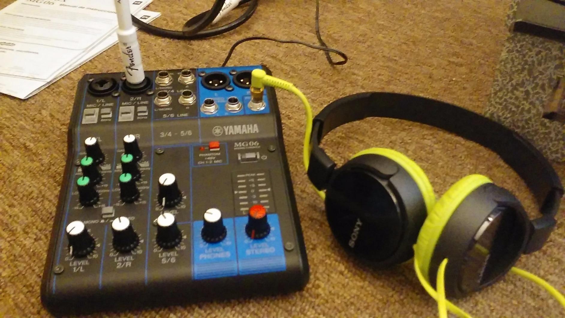 Yamaha MG06 6-Input Compact Stereo Mixer customer photo 2