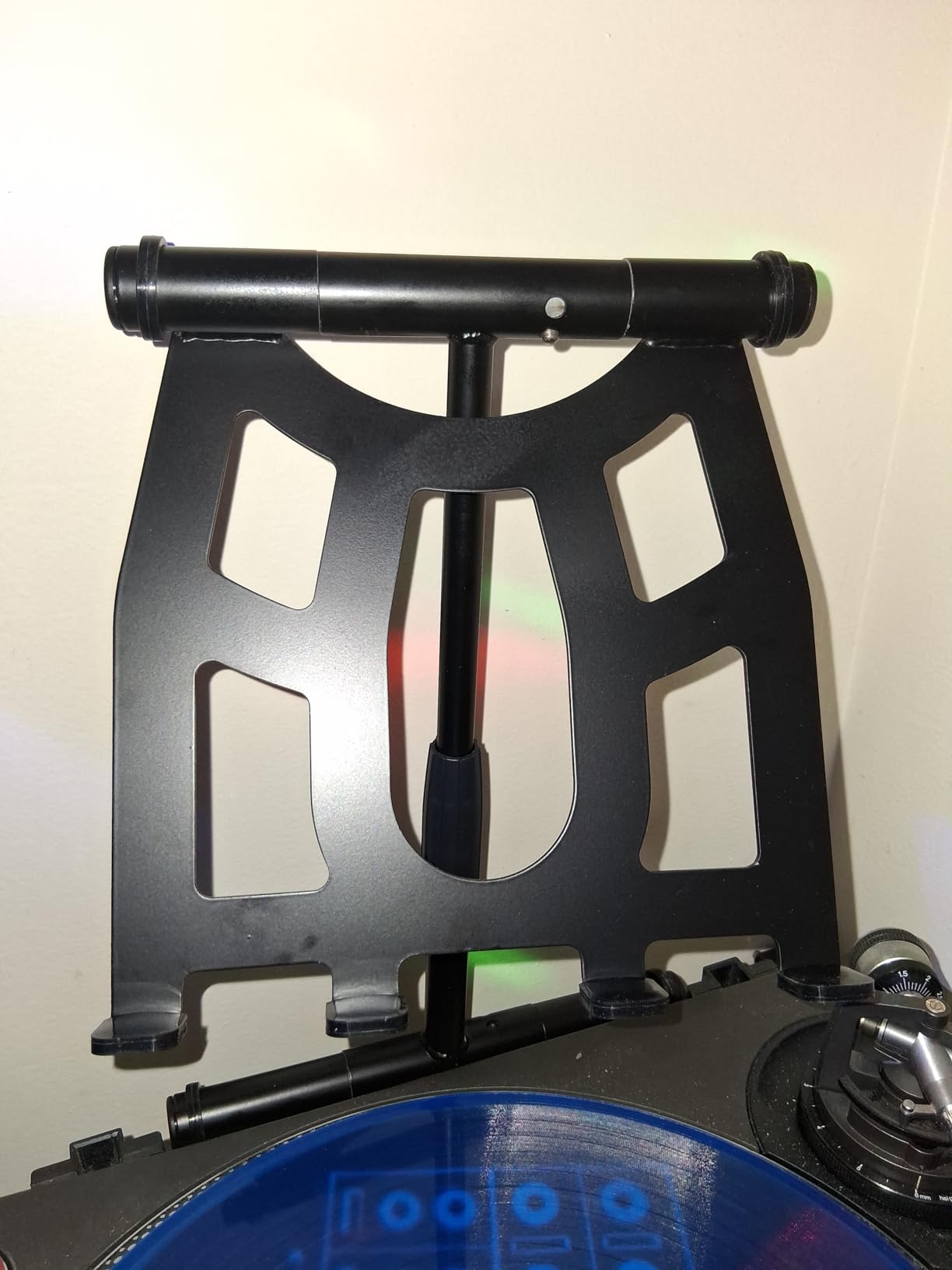 Pyle Portable Folding Laptop Stand - Standing Table with Adjustable Angle, Foldable Height and Four Prong Anti-Slip Tray for iPad, Tablet, DJ Mixer, Workstation, Gaming and Home Use - PLPTS55 customer photo 2