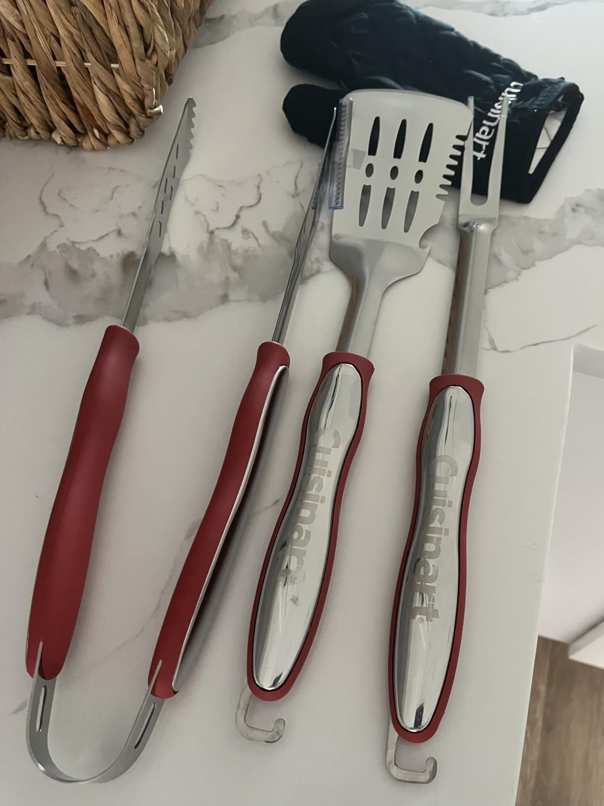 Cuisinart 3-Piece Stainless Steel BBQ Grilling Tool Set with Grill Glove - Outdoor Grill Accessories, Perfect Grilling Gift for Men, Dads & Grill Masters, CGS-134BL customer photo 1