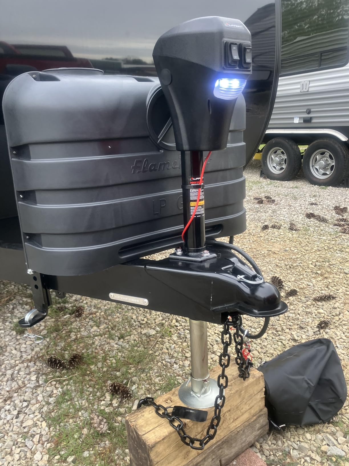 Lippert Power Tongue Jack Electric Trailer A-Frame, 3,500 lbs. 18-Inch Stroke, 5.4-Inch Foot Pad, Durable Textured Casing, Emergency Manual Crank Override, 10.75