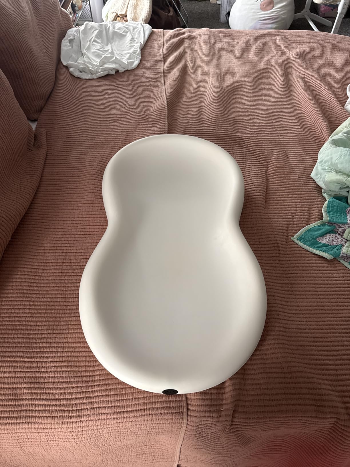 Keekaroo Peanut Changer Baby Vanilla - The Original Easy-to-Clean Changing Pad, Shell Over Foam, Fully Water Repellant, Wipeable Diaper Pad customer photo 2