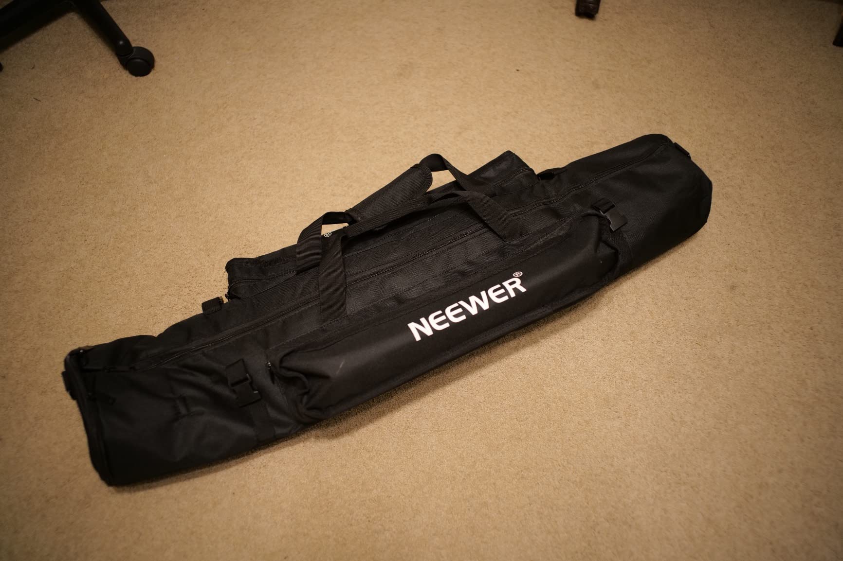 Neewer 4X Lens Case Lens Pouch Bag with Thick Protective Neoprene for DSLR Camera Lens (Fit for Canon, Nikon, Sony, Olympus, Panasonic) Includes: Small, Medium, Large, XL Size customer photo 2