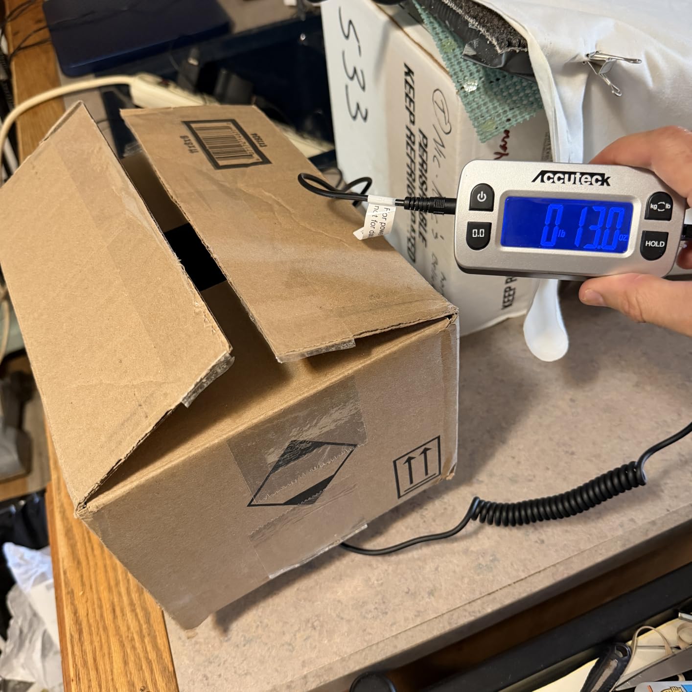 ACCUTECK 8580 High Capacity 110 Lbs High Accuracy 0.1OZ Digital Postal Scale with Remote Display, Batteries and USB Cable and AC Adapter Included customer photo 2
