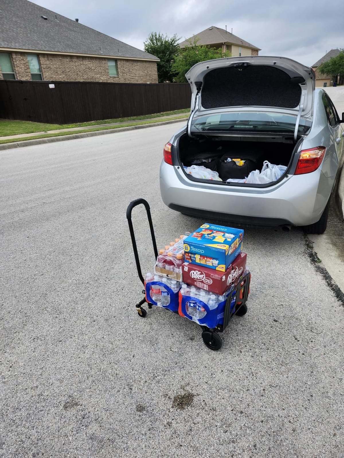 COSCO Shifter Multi-Position Folding Hand Truck and Cart, 300 lb. Weight Capacity, Green, 12222PBG1E customer photo 2