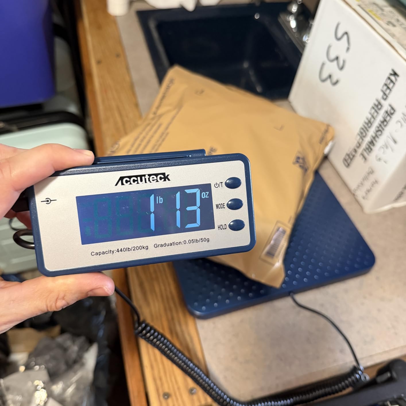 Accuteck 440lb Heavy Duty Digital Metal Industry Shipping Postal Scale W/C customer photo 1