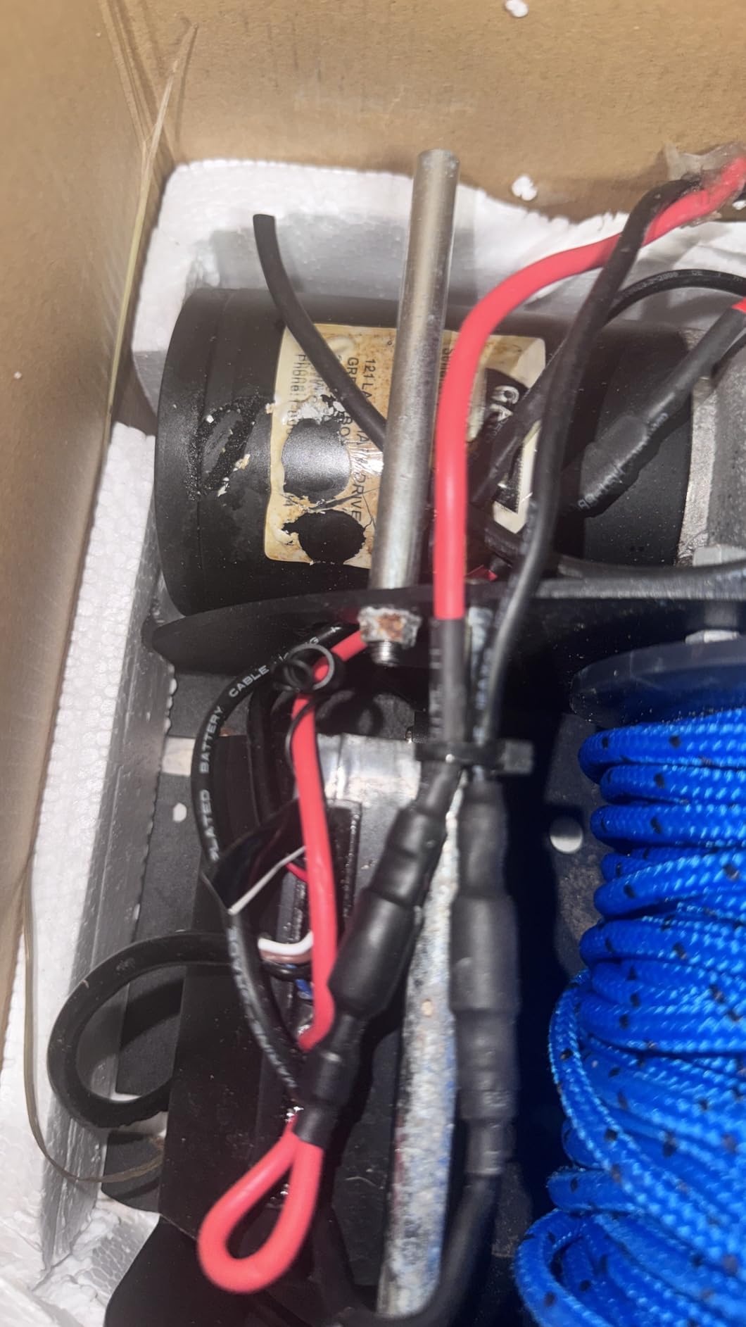 Trac Outdoors Deckboat 40 AutoDeploy-G3 Electric Anchor Winch | Automatically Raise & Lower Your Anchor - Max Anchor Capacity Up to 40 lb. - Includes 100-ft of Pre-Wound Anchor Rope (69005) customer photo 2