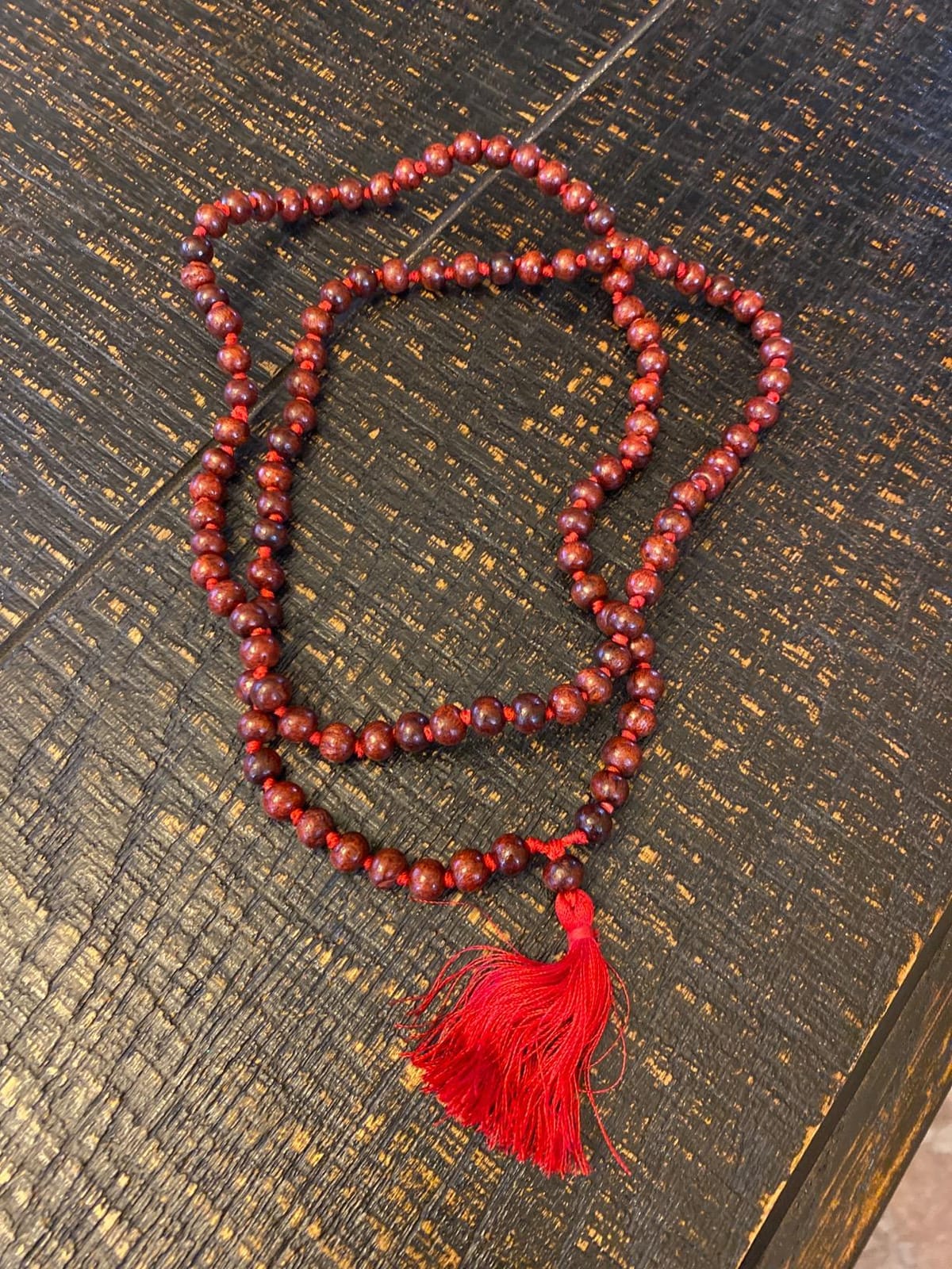 HealthAndYoga Rose Wood Mala (108 + 1 Beads with Tassel) & Velvet Bag - Hand Knotted Rosary for Mantra Chanting, Meditation customer photo 1
